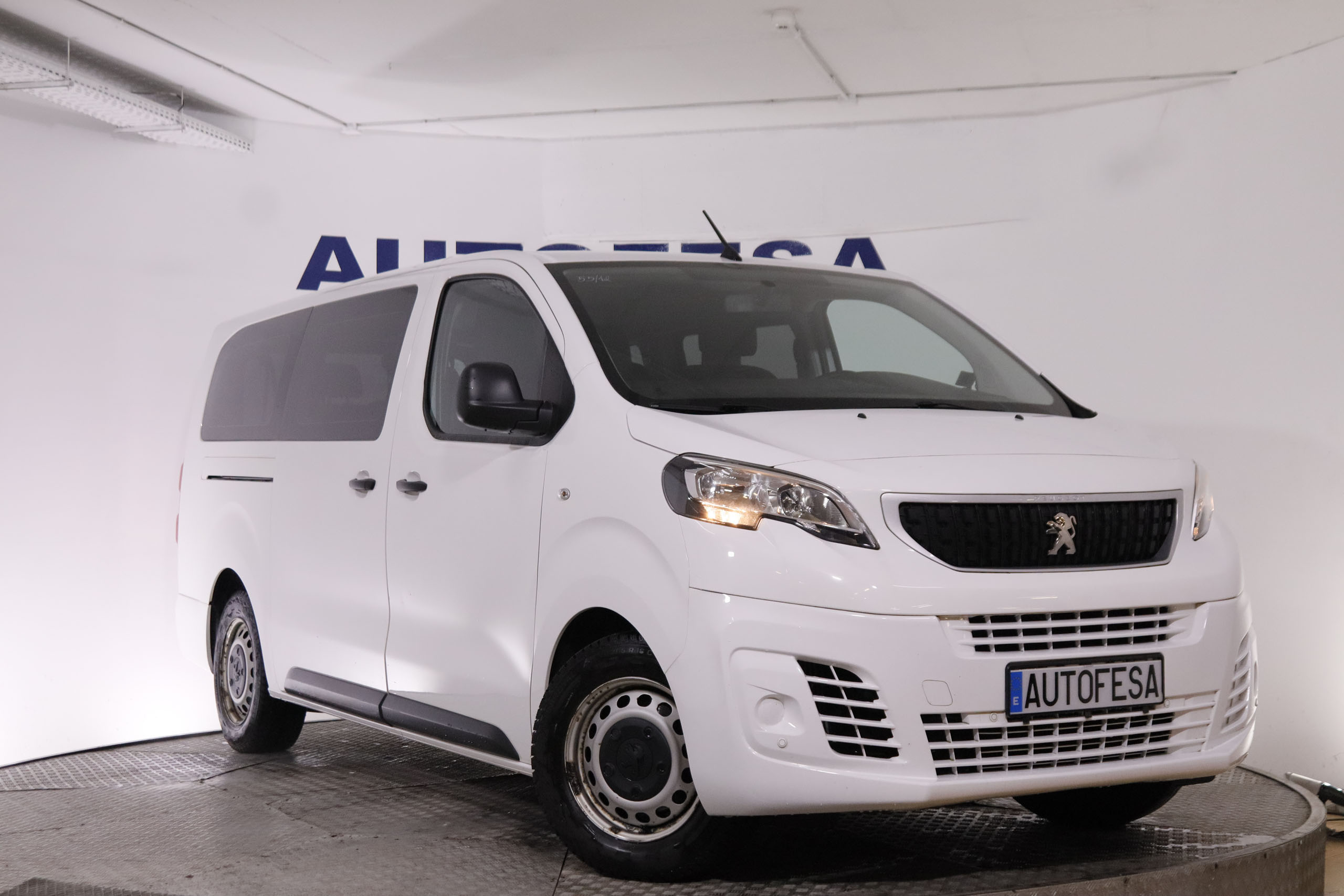 Peugeot Expert COMBI 1.5 HDI 130CV  9 PLAZAS 4P # PARKTRONIC foto 3