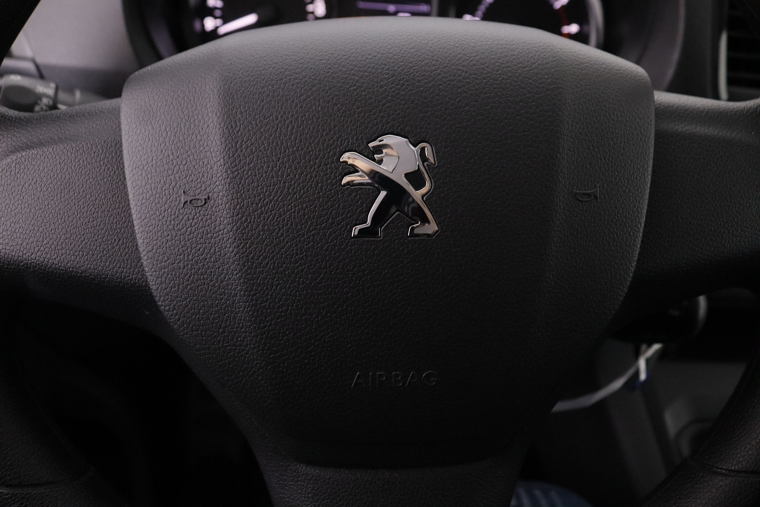 Peugeot Expert COMBI 1.5 HDI 130CV  9 PLAZAS 4P # PARKTRONIC foto 17