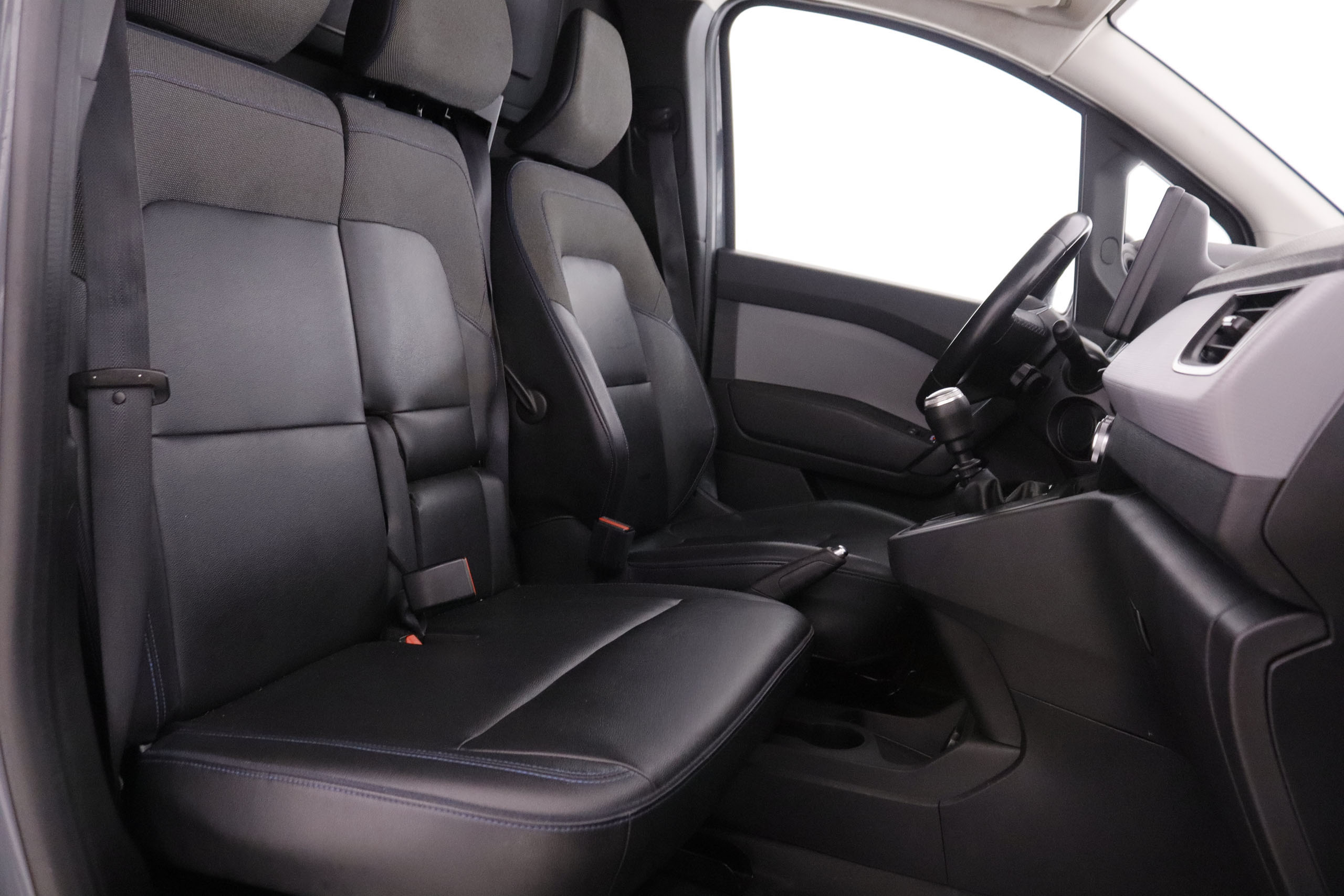 Nissan TOWNSTAR 1.3 TCE L1 TEKNA 130CV 4P # IVA DEDUCIBLE, CUERO, NAVY, PARKTRONIC foto 24