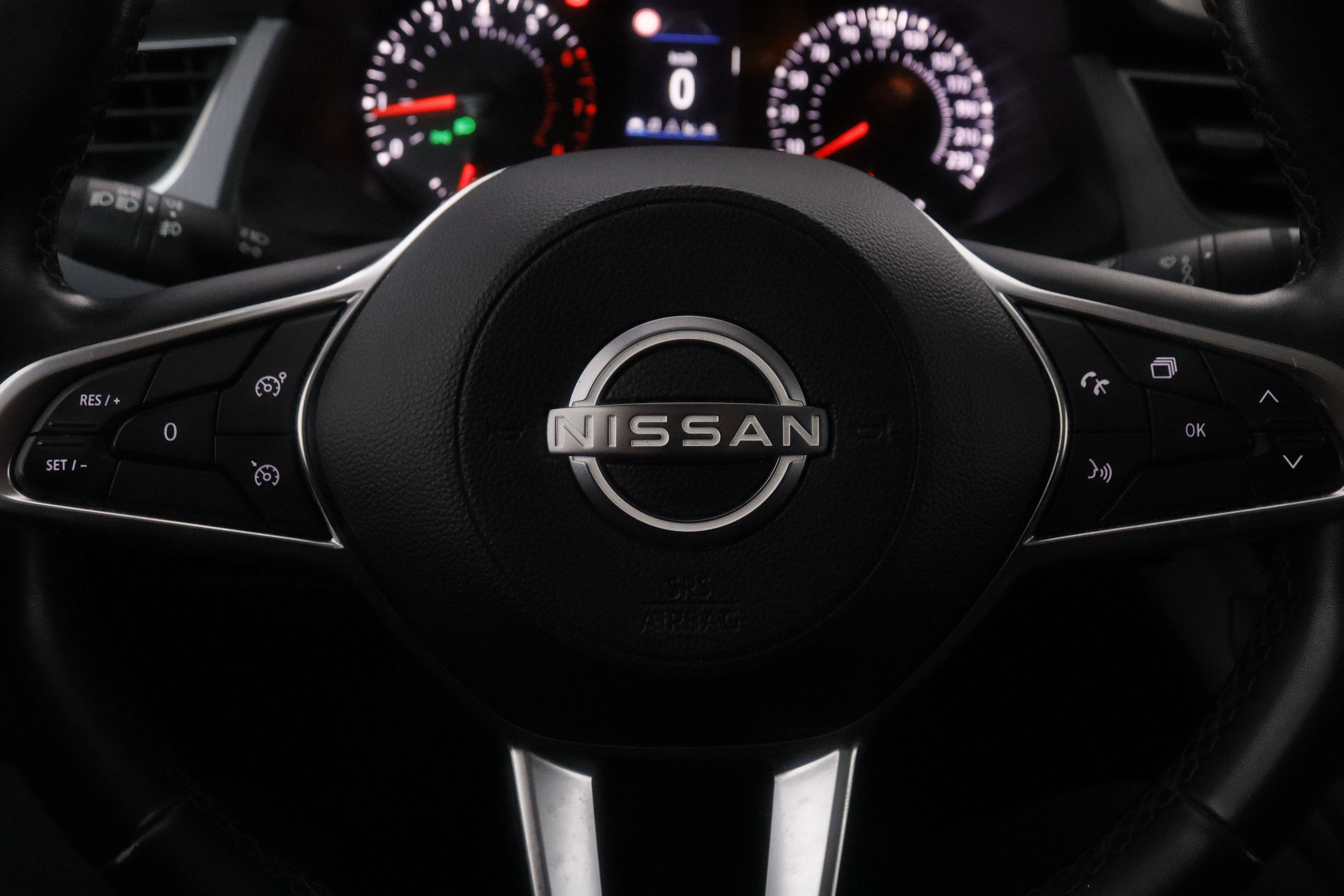 Nissan TOWNSTAR 1.3 TCE L1 TEKNA 130CV 4P # IVA DEDUCIBLE, CUERO, NAVY, PARKTRONIC foto 17