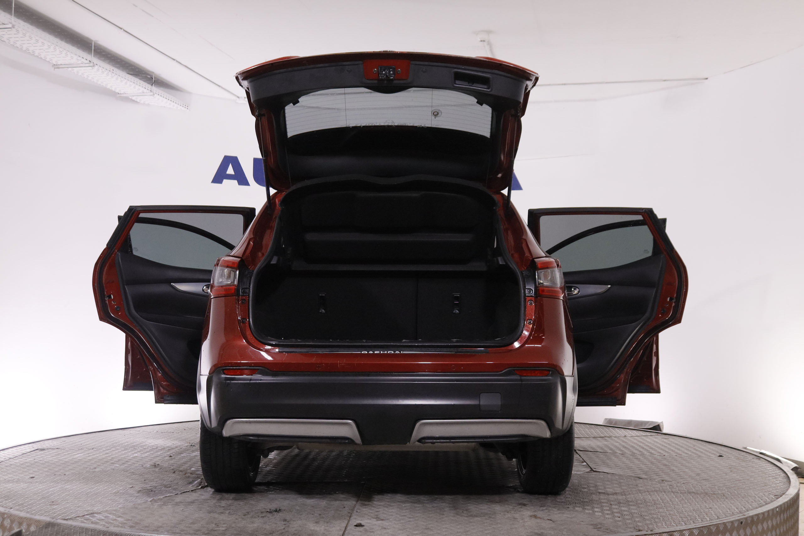 Nissan Qashqai 1.5 DCI N-CONNECTA 110CV 5P # TECHO PANORAMICO, NAVY, PARKTRONIC foto 10