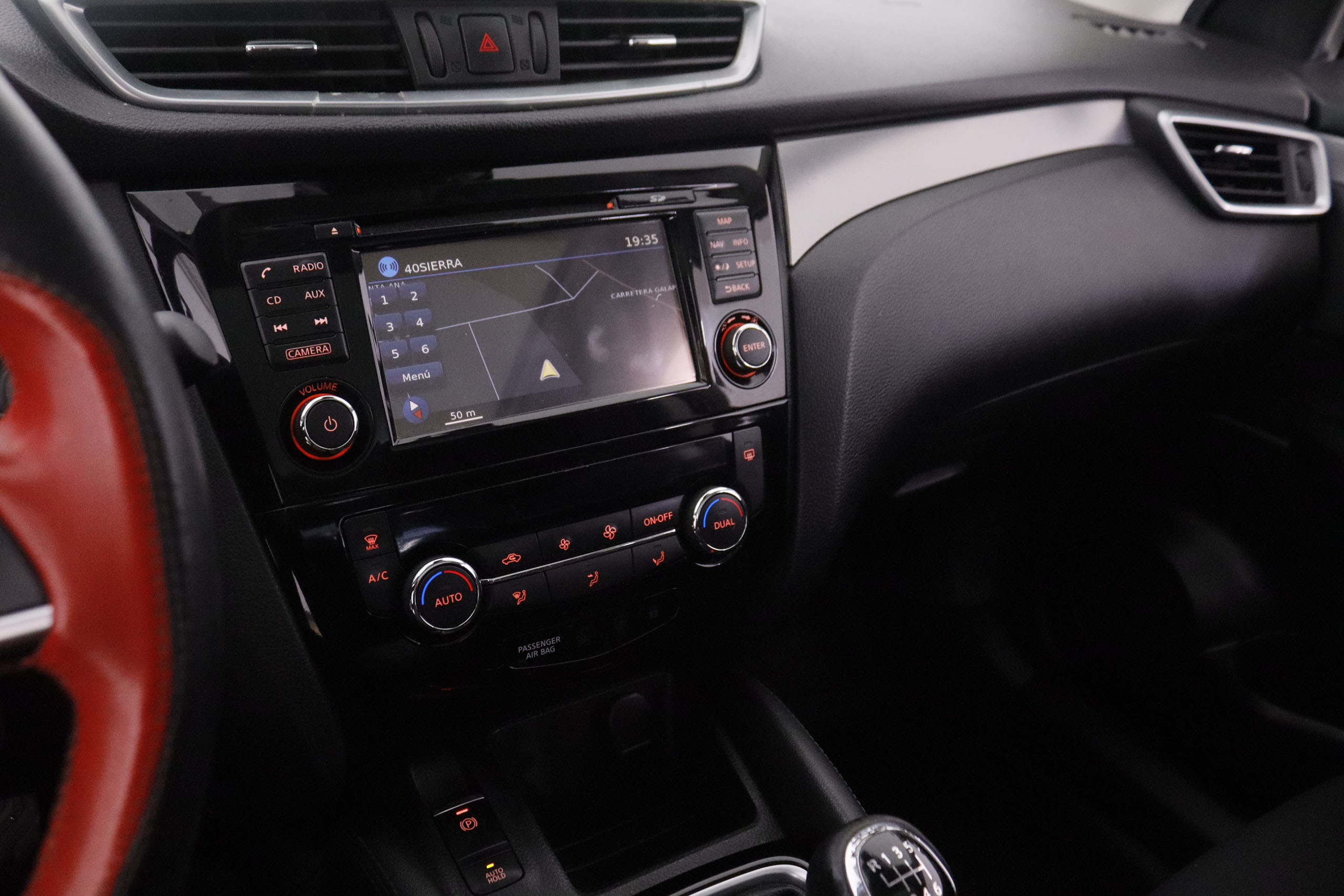 Nissan Qashqai 1.5 DCI N-CONNECTA 110CV 5P # TECHO PANORAMICO, NAVY, PARKTRONIC foto 19