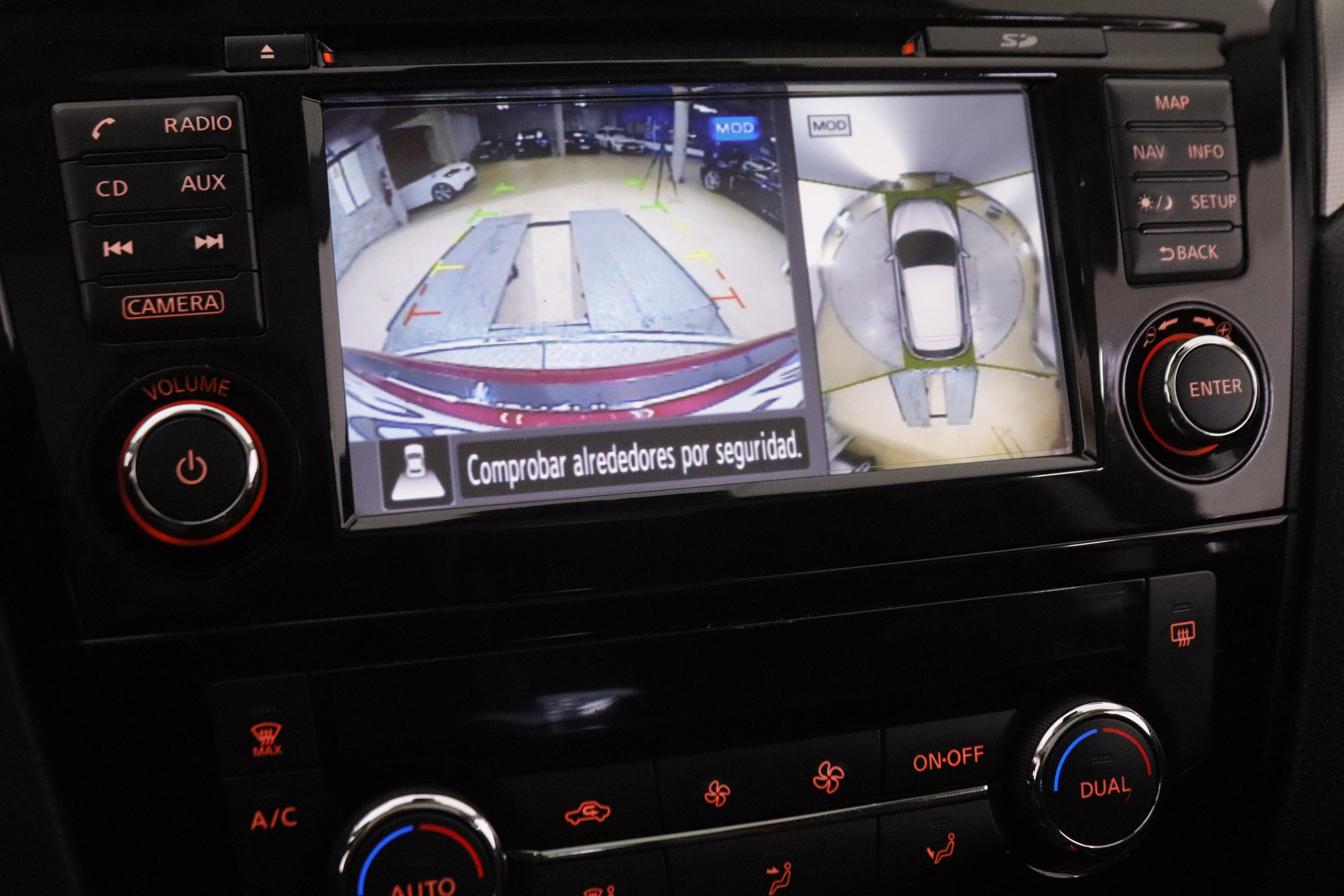 Nissan Qashqai 1.5 DCI N-CONNECTA 110CV 5P # TECHO PANORAMICO, NAVY, PARKTRONIC foto 20