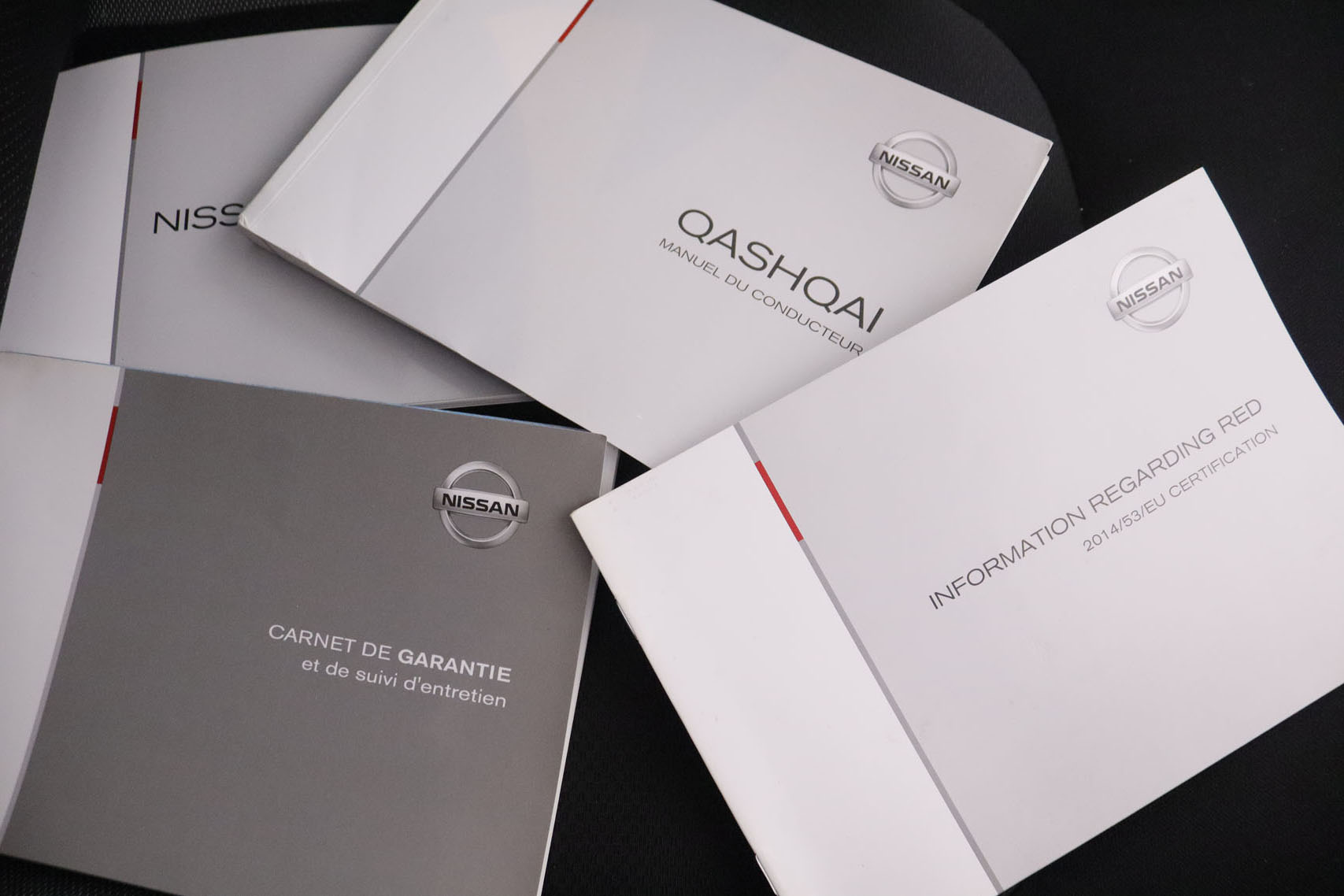 Nissan Qashqai 1.5 DCI N-CONNECTA 110CV 5P # TECHO PANORAMICO, NAVY, PARKTRONIC foto 26