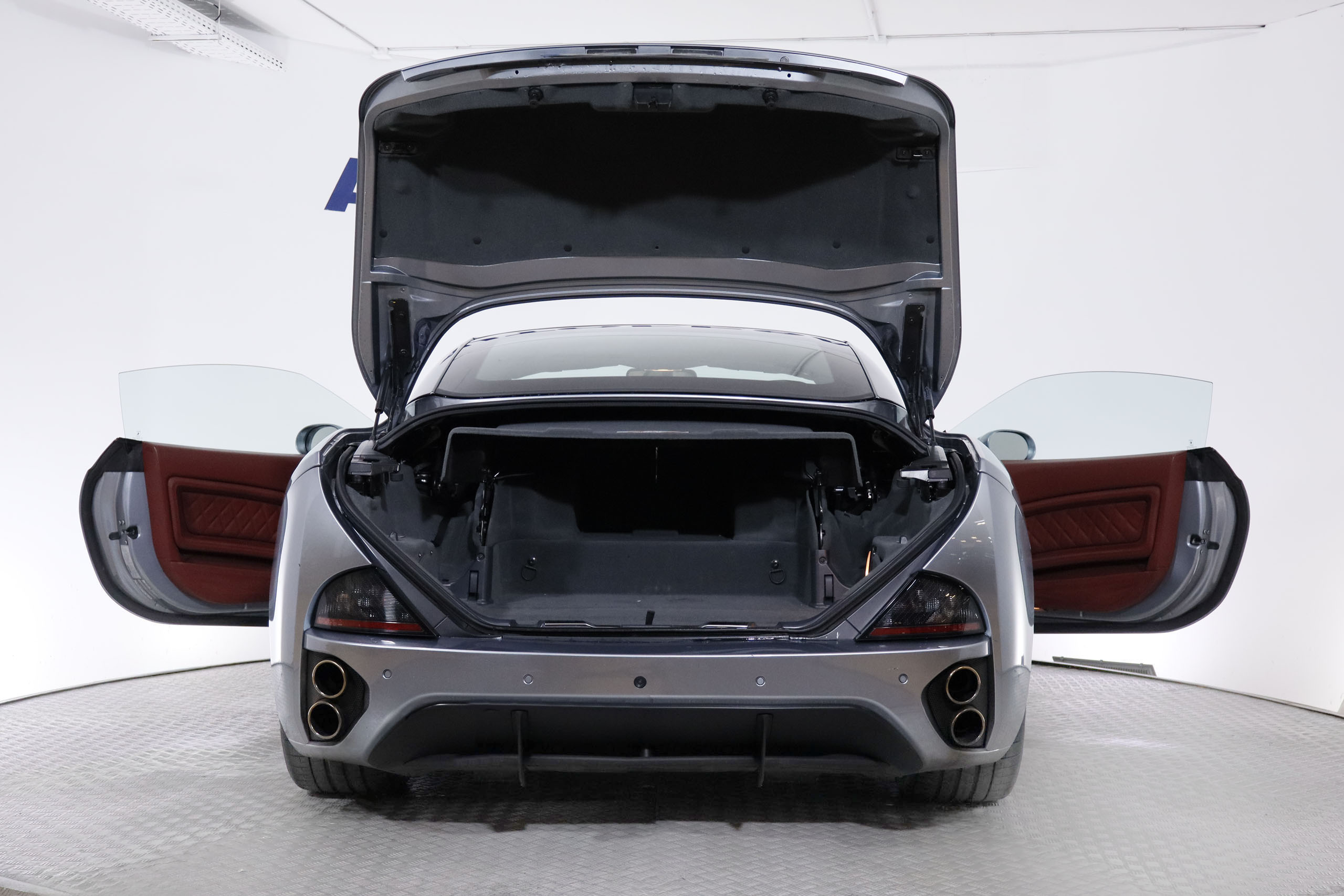 Ferrari CALIFORNIA 4.3 V8 AUTO 490CV 2P # NAVY,CUERO,BIXENON foto 18