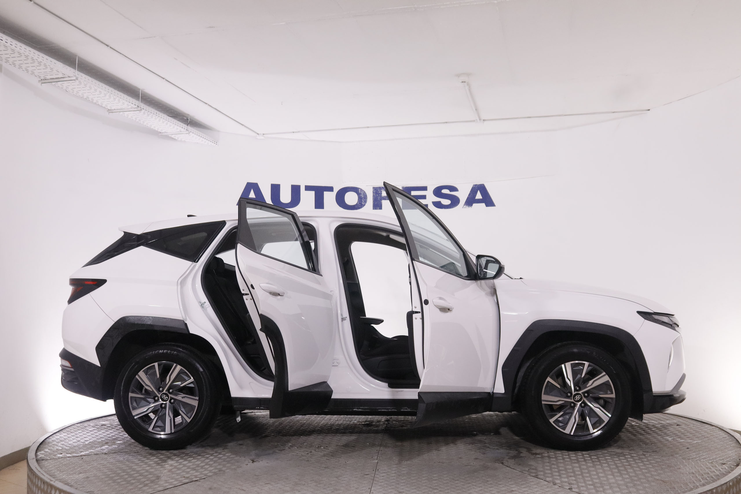 Hyundai Tucson 1.6 CRDI KLASS 115CV 5P # IVA DEDUCIBLE, PARKTRONIC foto 11