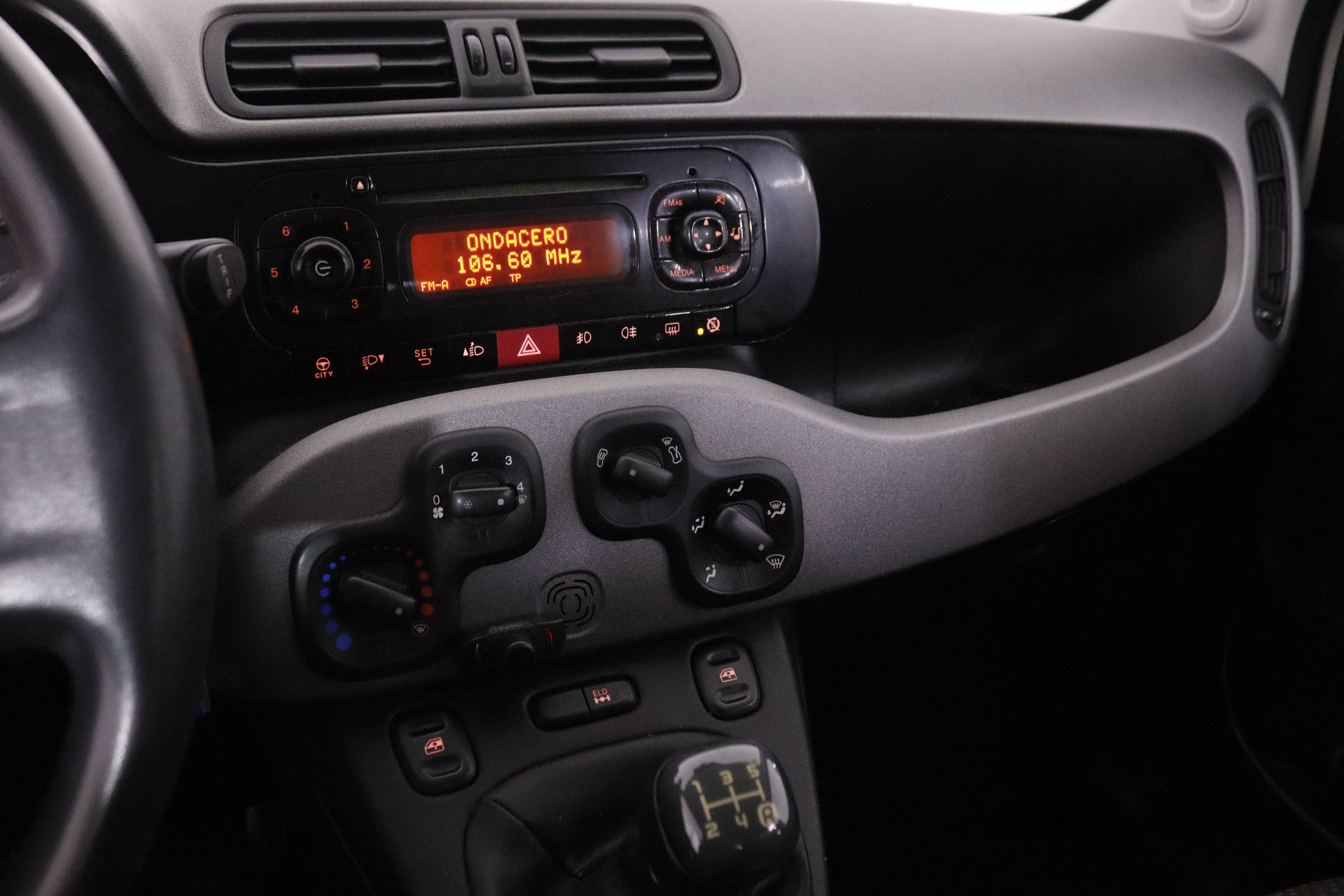 Fiat Panda 1.3 MJET 4X4 75CV 5P # IVA DEDUCIBLE foto 18