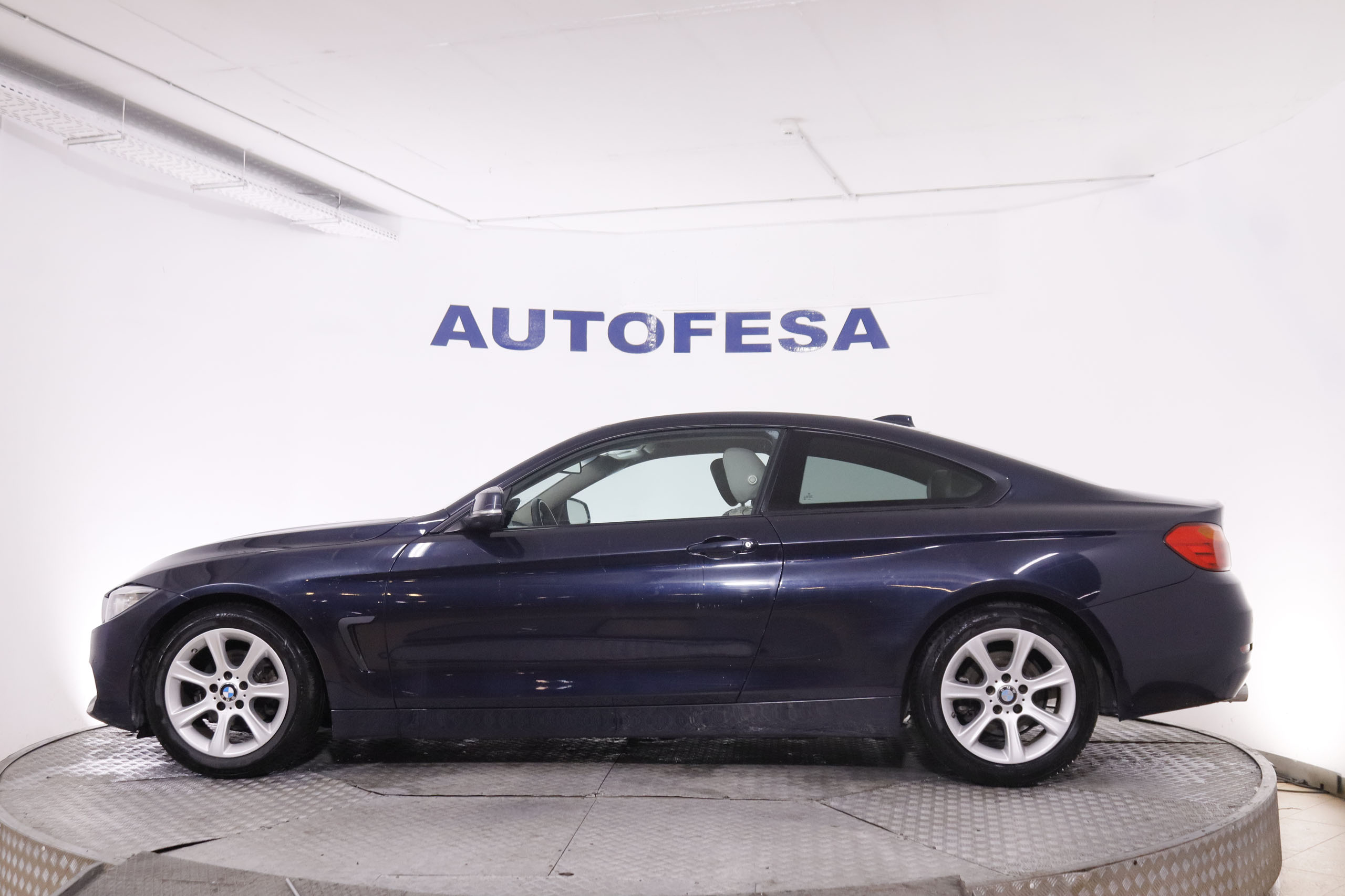 BMW 420 SERIE 4 420I COUPE 184CV # NAVY,BIXENON foto 5