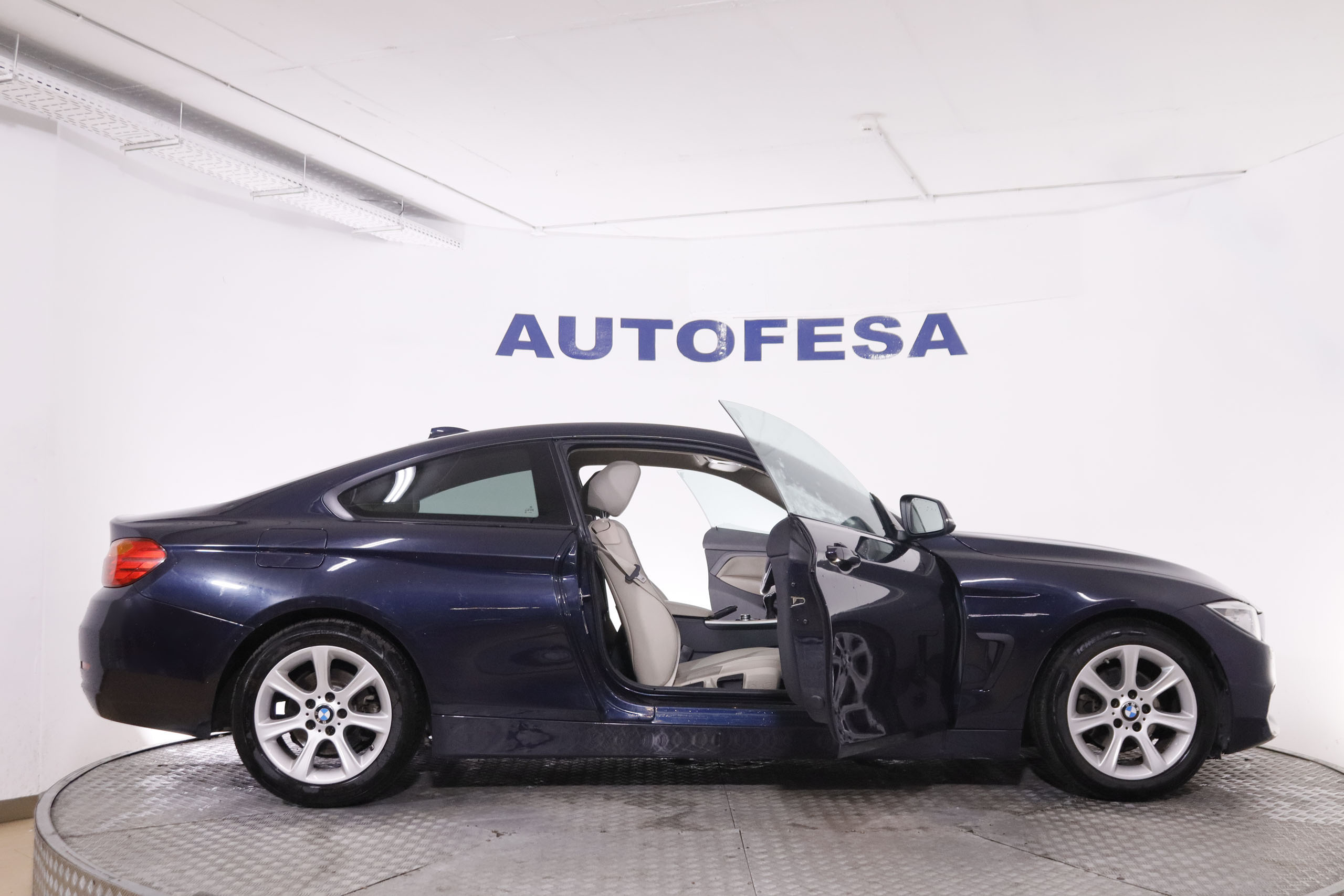 BMW 420 SERIE 4 420I COUPE 184CV # NAVY,BIXENON foto 13