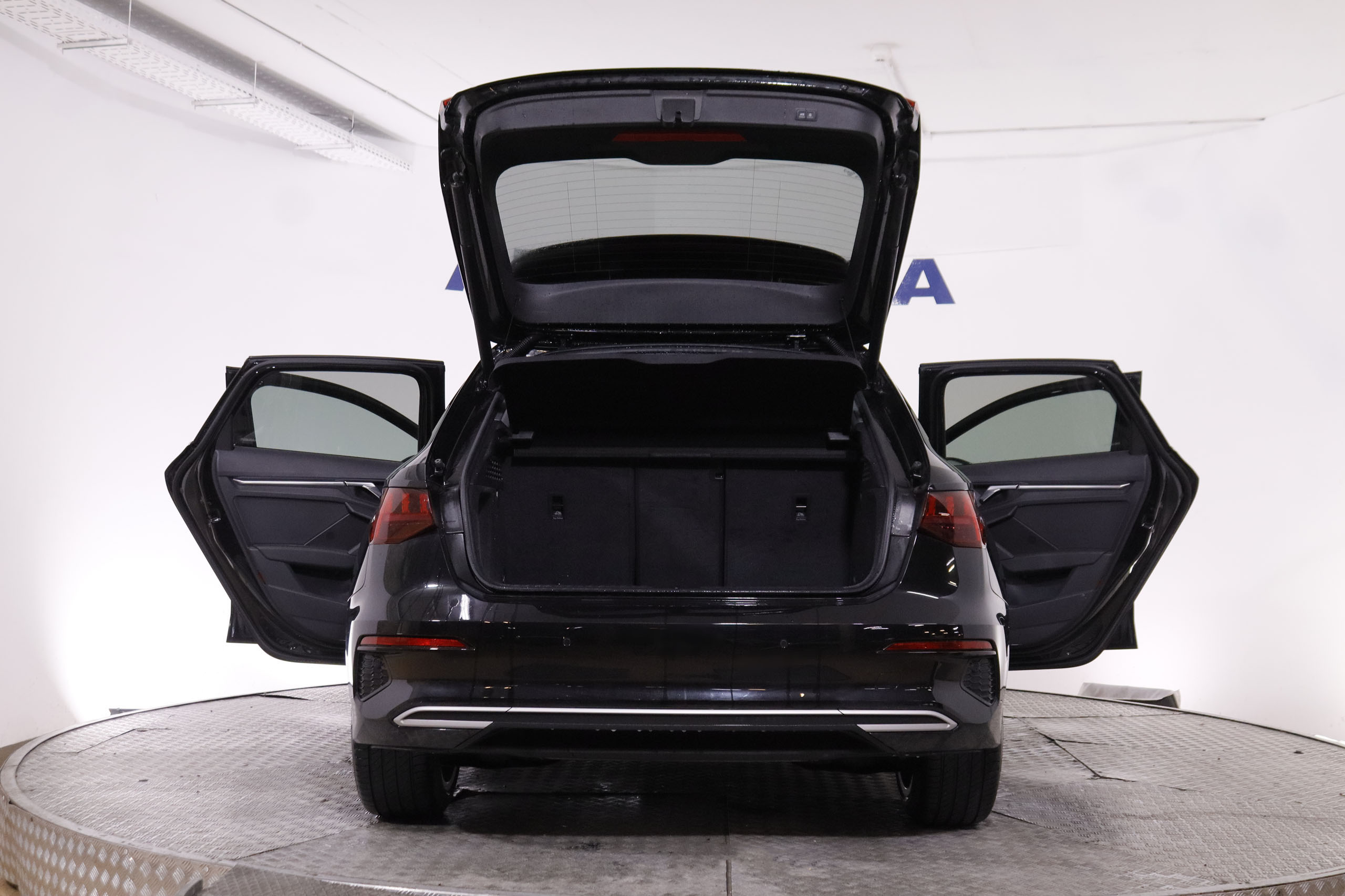 Audi A3 SPORTBACK 35 TFSI MHEV AUTO LUXE 150CV 5P # NAVY,CUERO,FAROS LED, SPORTBACK 35 TFSI MHEV AUTO LUXE 150CV 5P # NAVY,CUERO,FAROS LED, foto 10