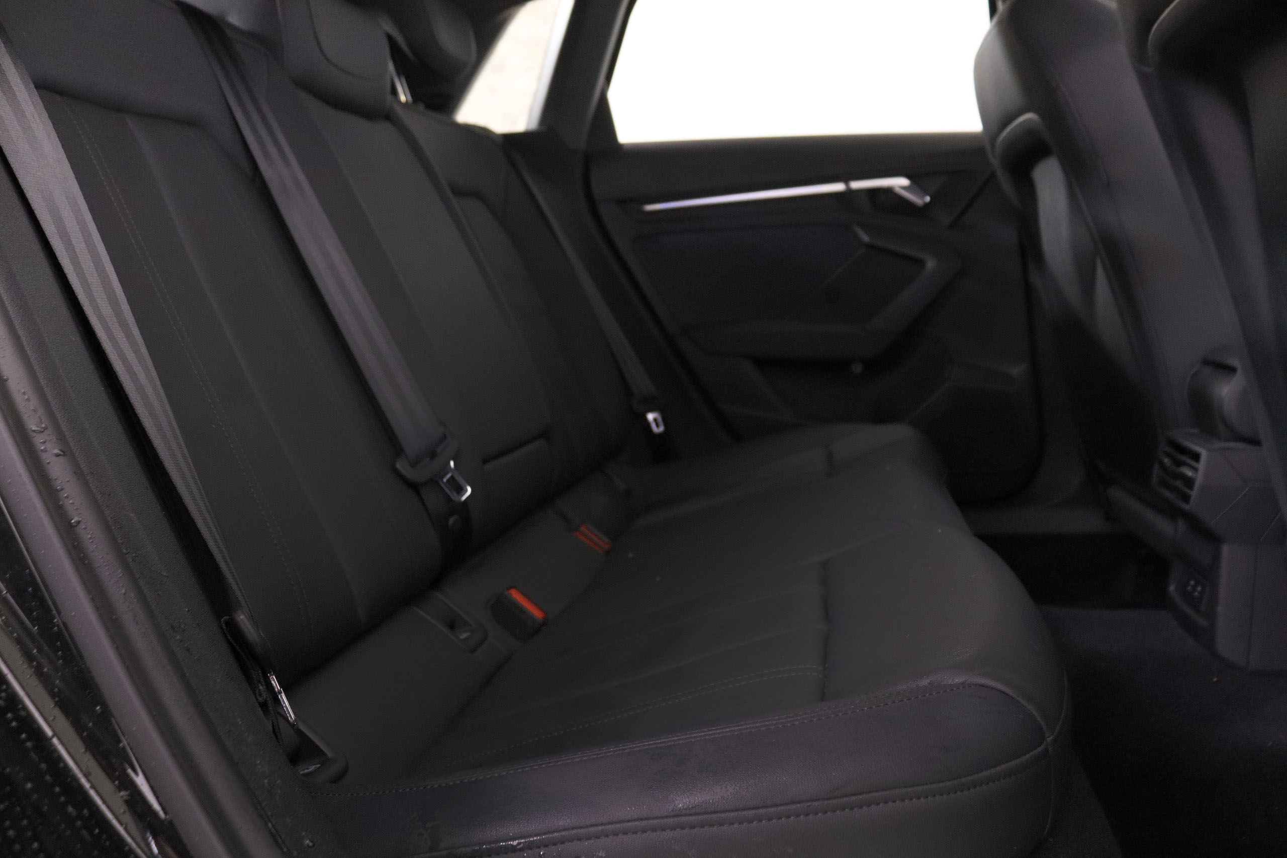 Audi A3 SPORTBACK 35 TFSI MHEV AUTO LUXE 150CV 5P # NAVY,CUERO,FAROS LED, SPORTBACK 35 TFSI MHEV AUTO LUXE 150CV 5P # NAVY,CUERO,FAROS LED, foto 35