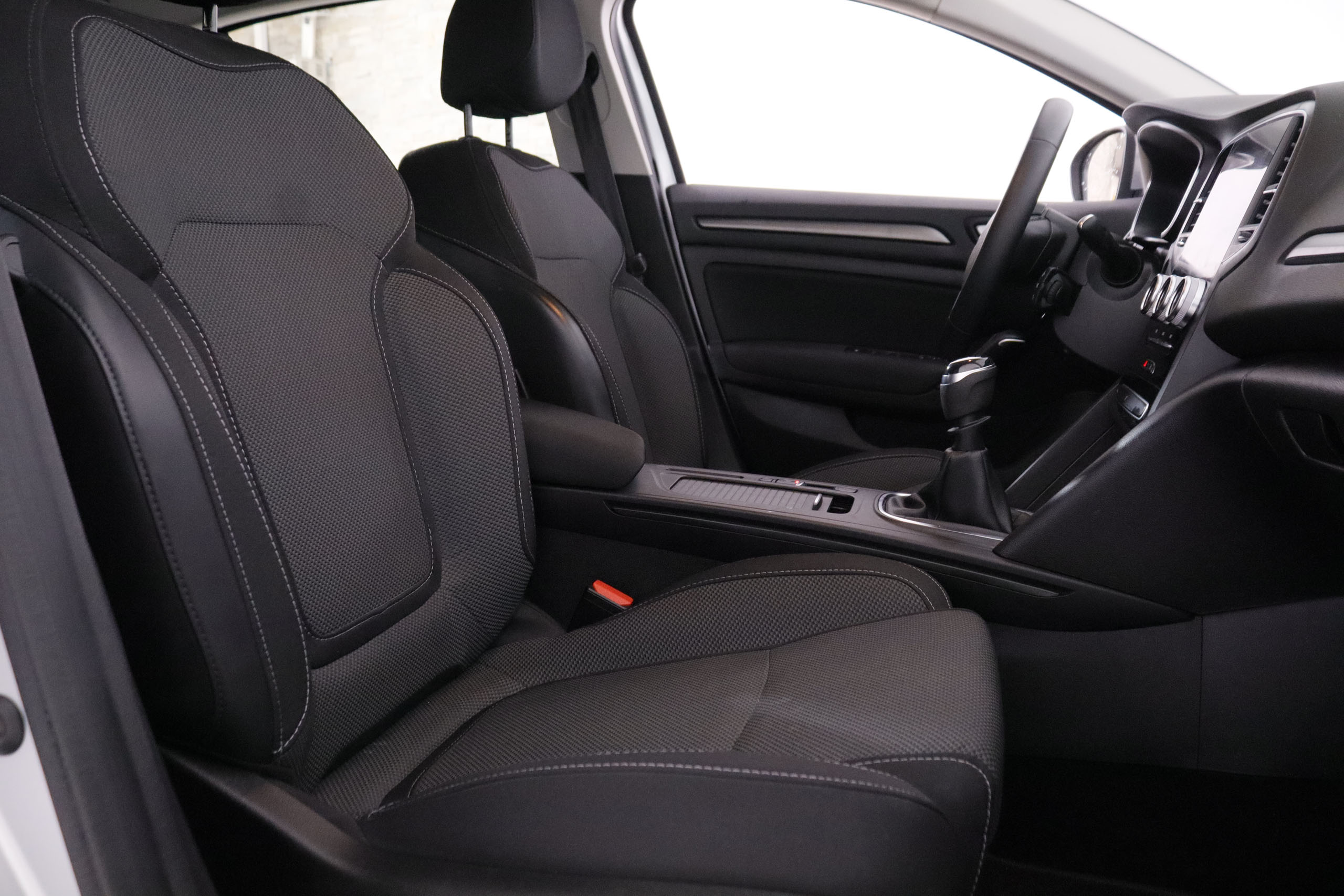 Renault Megane 1.5 BLUE DCI EQUILIBRE 115CV 5P # NAVY,PARKTRONIC foto 24