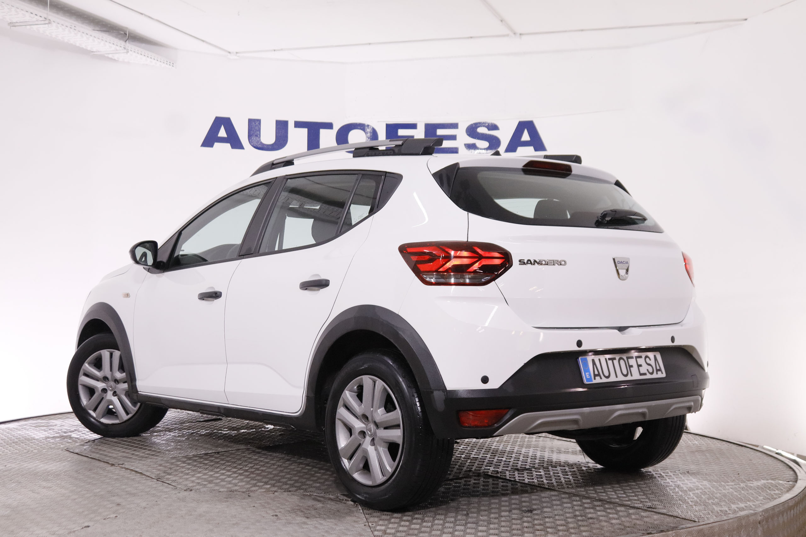 Dacia Sandero STEPWAY 1.0 ECO-G GAS GLP ESSENTIAL 100CV 5P # PARKTRONIC,FAROS LED foto 9