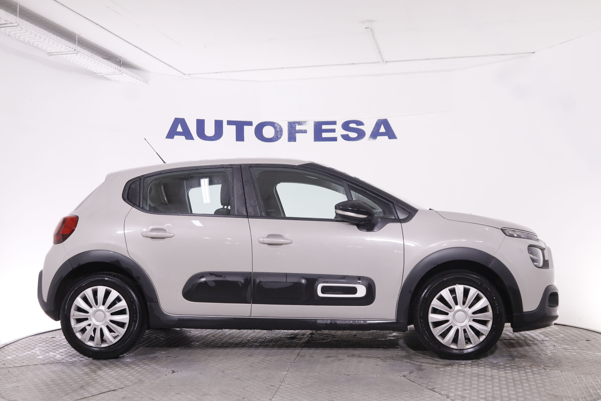 Citroen C3 1.2 PURETECH FEEL PACK 83CV 5P # NAVY, PARKTRONIC foto 10