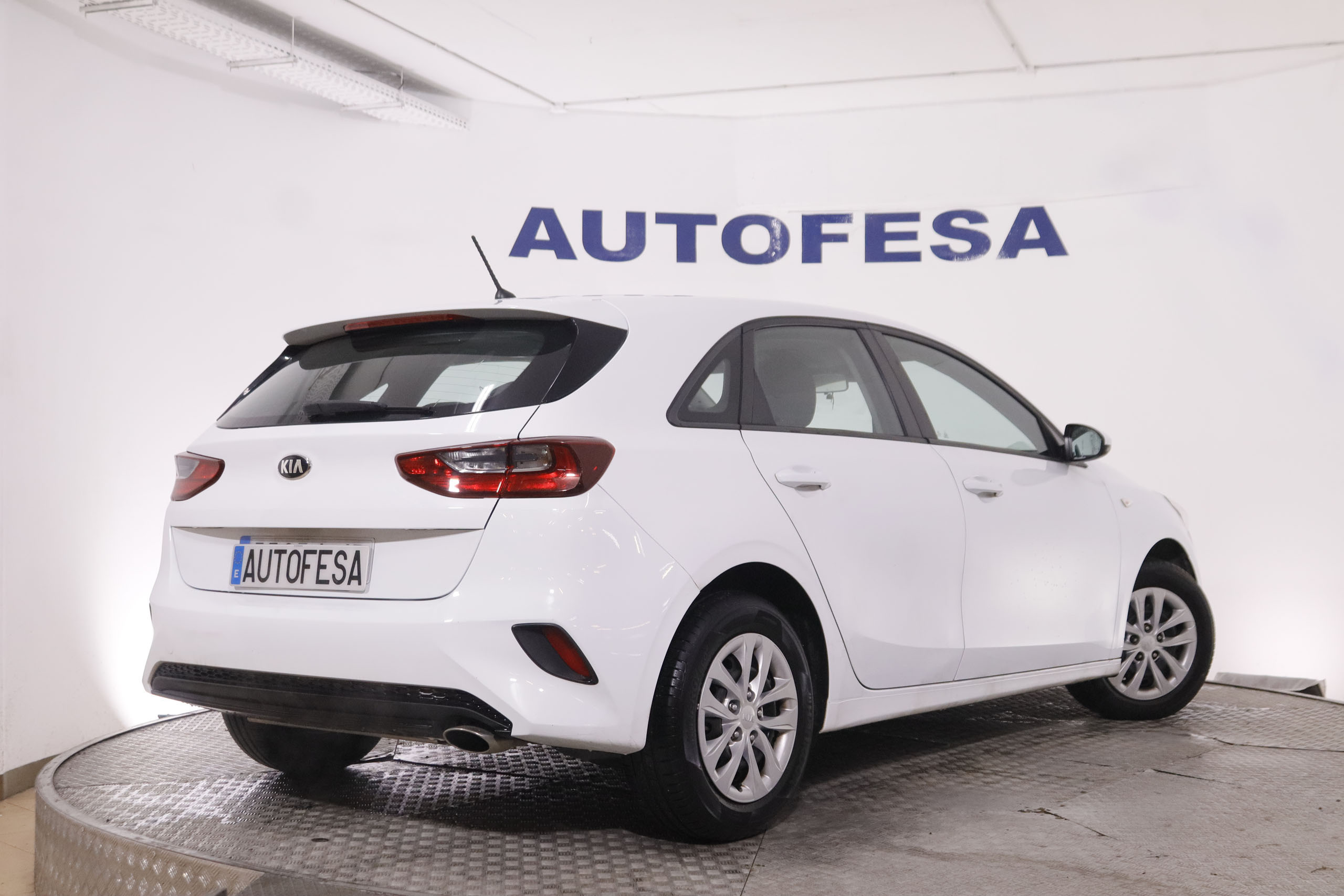 Kia Ceed 1.0 T-GDI CONCEPT 120CV 5P # IVA DEDUCIBLE foto 9