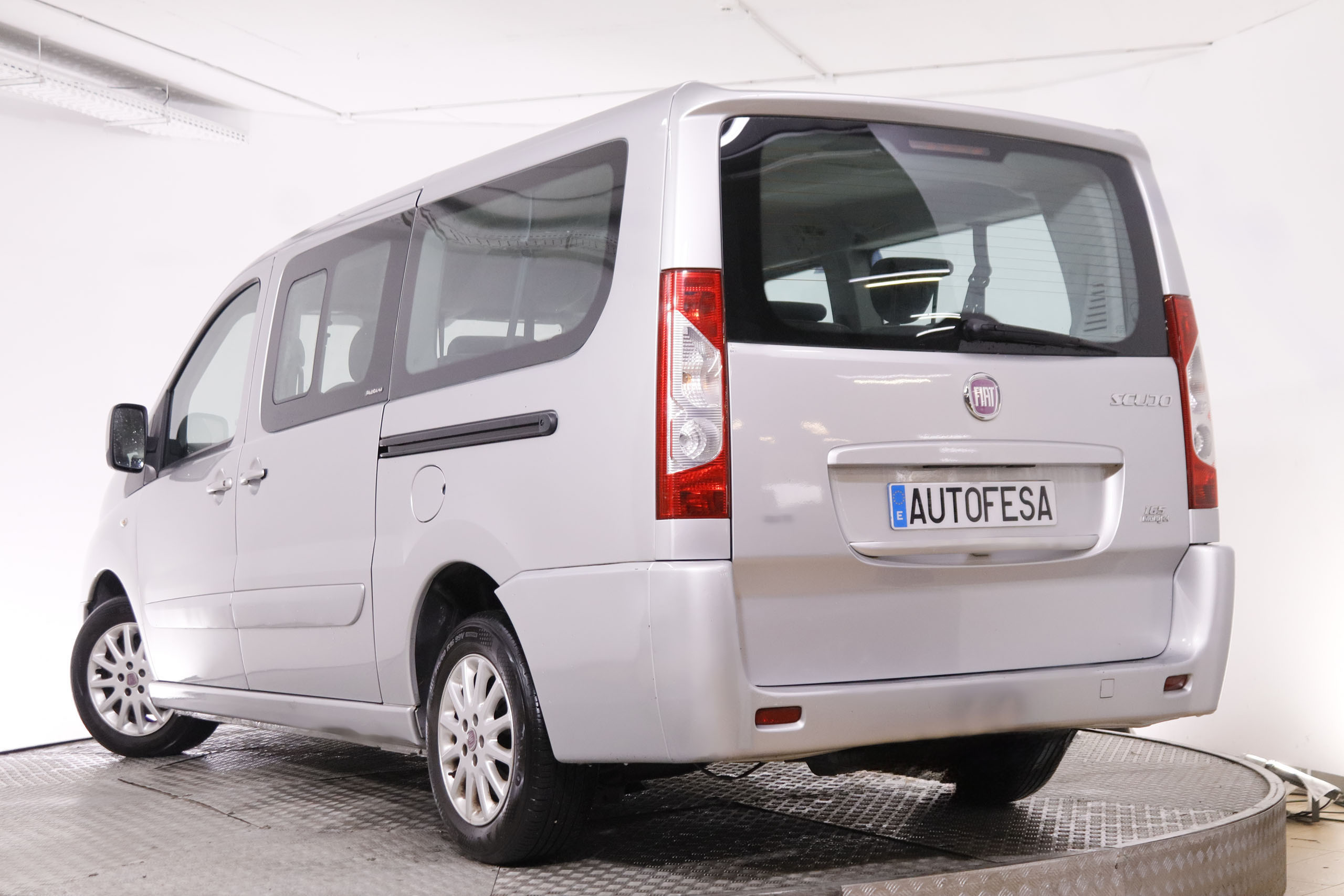Fiat Scudo 2.0 MJTE PANORAMA 165CV 9 PLAZAS 5P foto 9