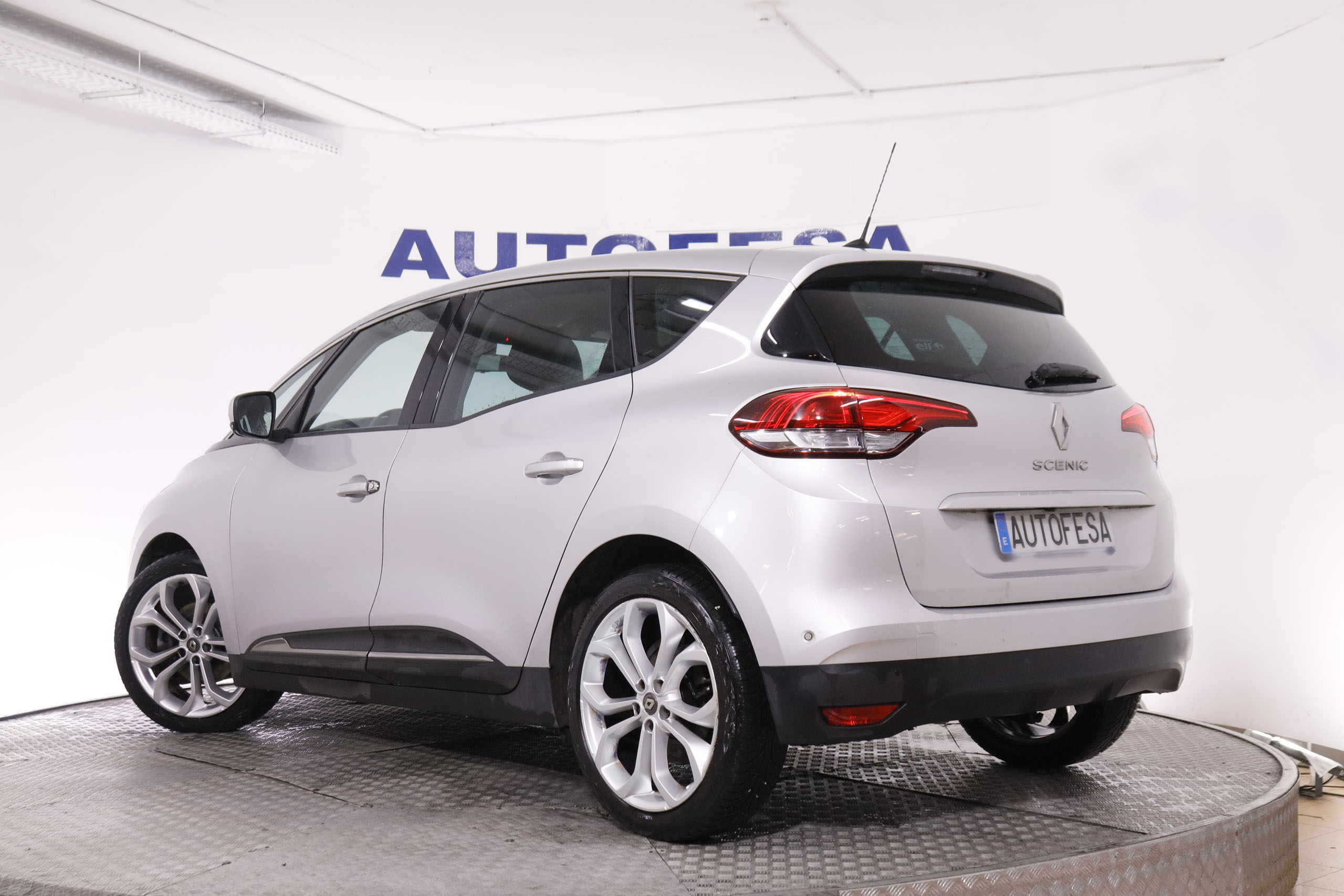 Renault Scenic 1.6 DCI 120CV BUSINESS 5P # NAVY,CAMARA TRASERA,PARKTORNIC foto 9
