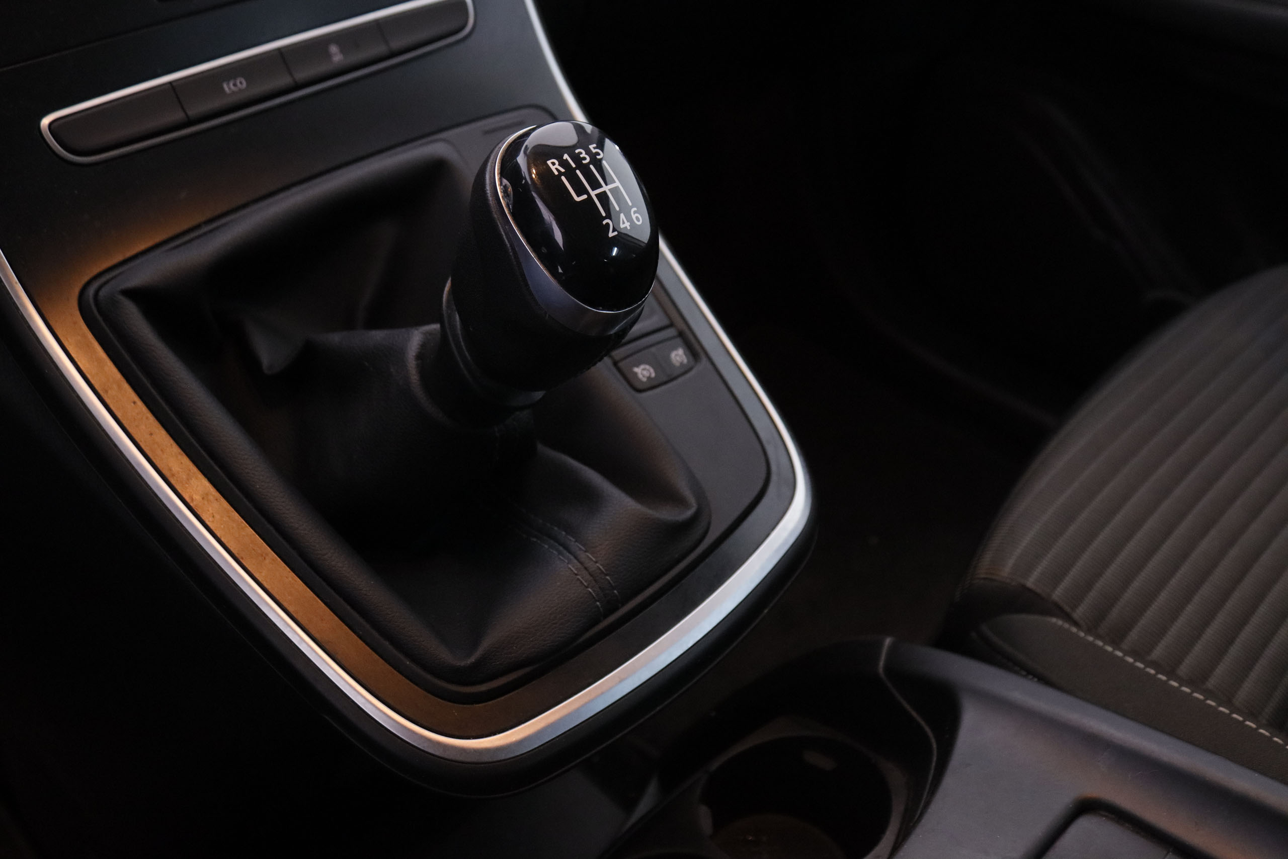 Renault Scenic 1.6 DCI 120CV BUSINESS 5P # NAVY,CAMARA TRASERA,PARKTORNIC foto 21