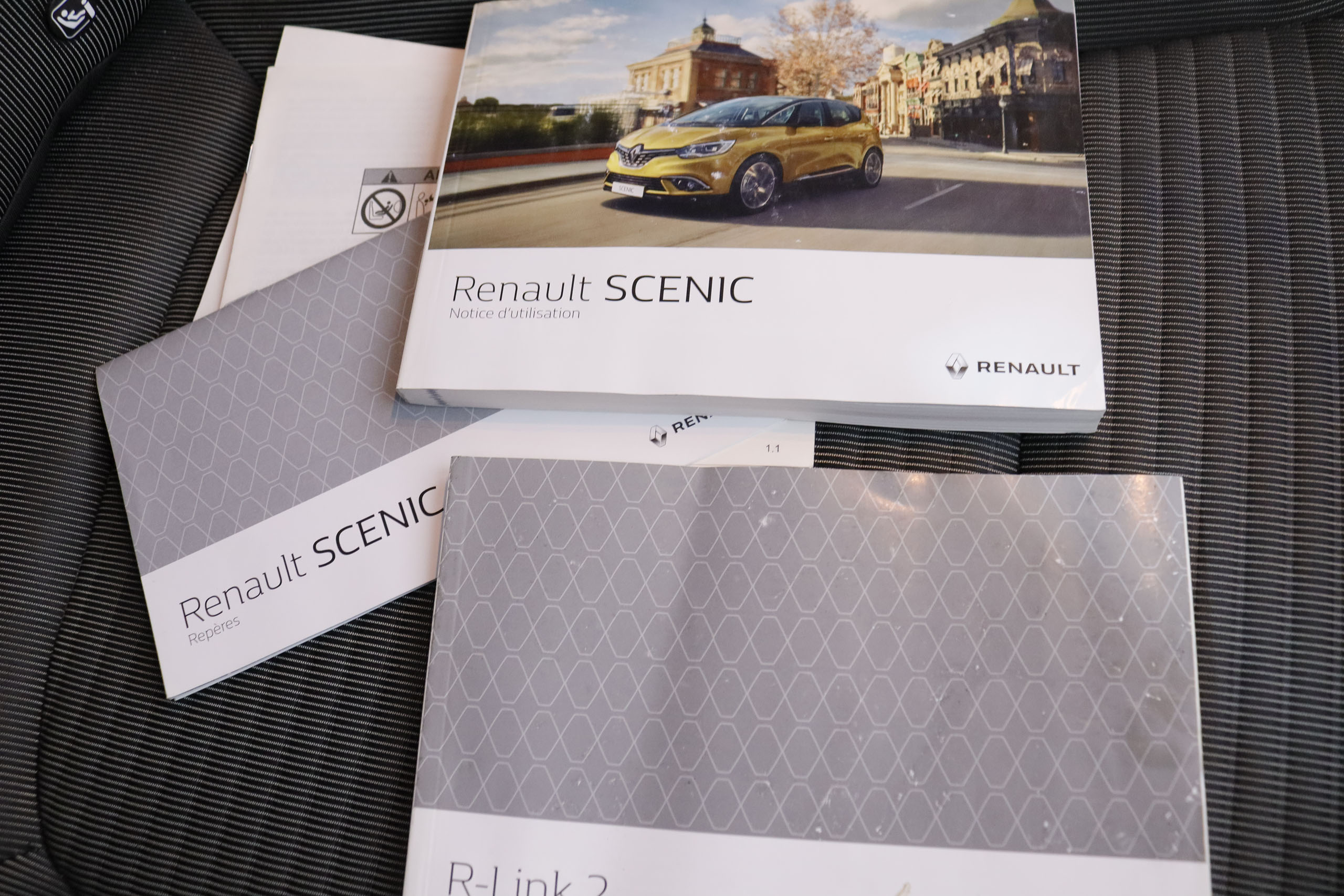 Renault Scenic 1.6 DCI 120CV BUSINESS 5P # NAVY,CAMARA TRASERA,PARKTORNIC foto 25