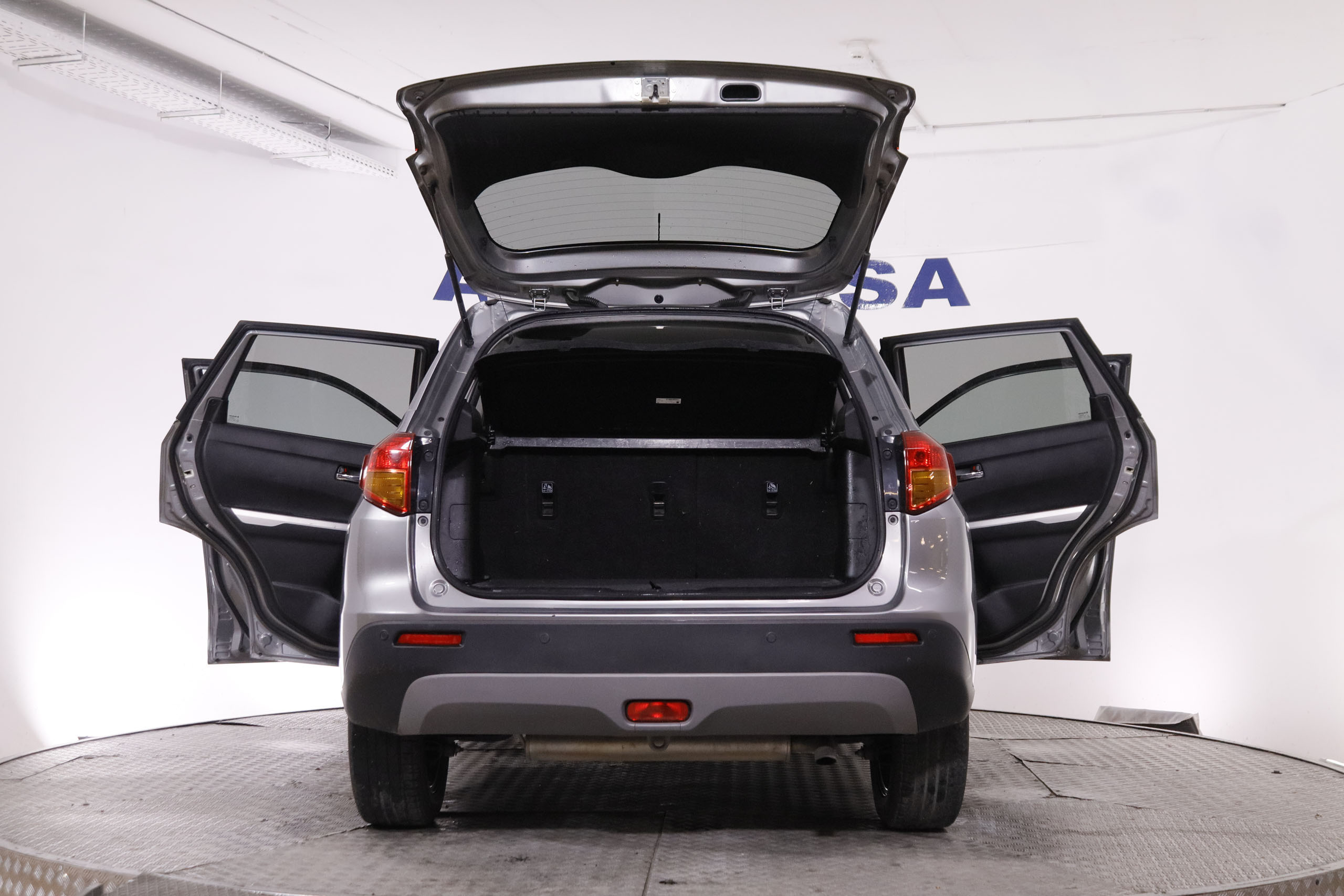 Suzuki Vitara 1.4T 4WD AUTO S 140CV 5P # NAVY,FAROS LED,CAMARA TRASERA,PARKTRONIC foto 6