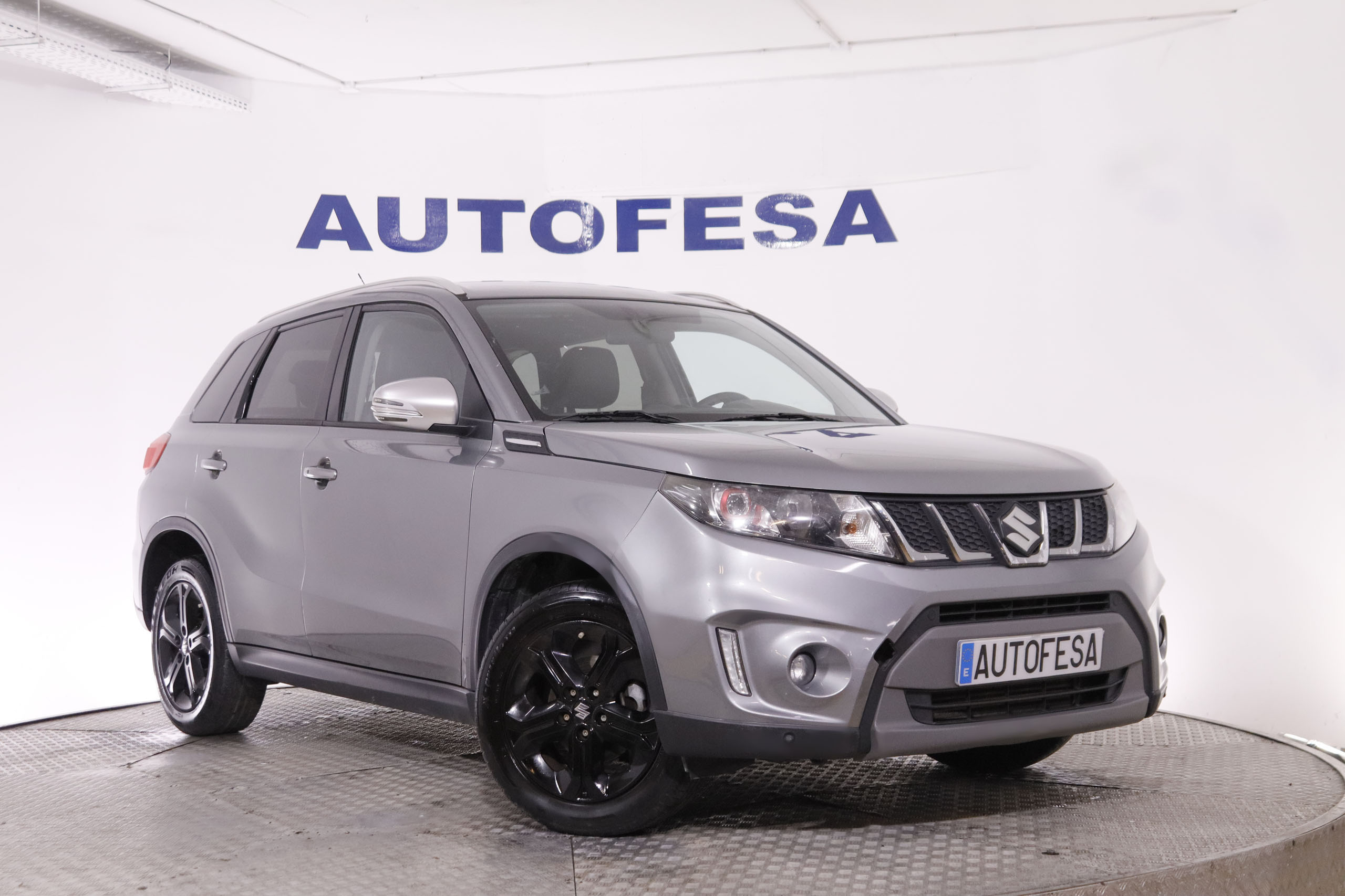 Suzuki Vitara 1.4T 4WD AUTO S 140CV 5P # NAVY,FAROS LED,CAMARA TRASERA,PARKTRONIC foto 9