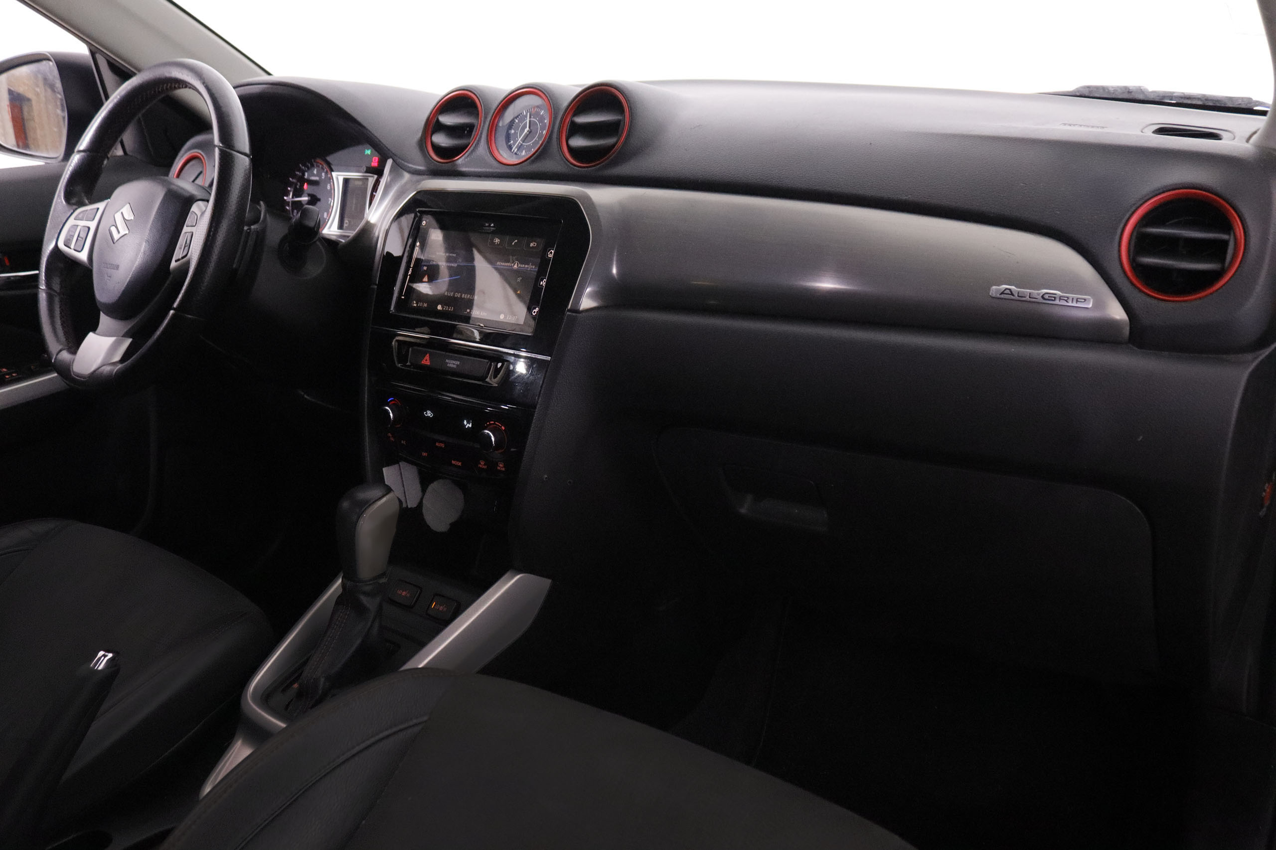 Suzuki Vitara 1.4T 4WD AUTO S 140CV 5P # NAVY,FAROS LED,CAMARA TRASERA,PARKTRONIC foto 21