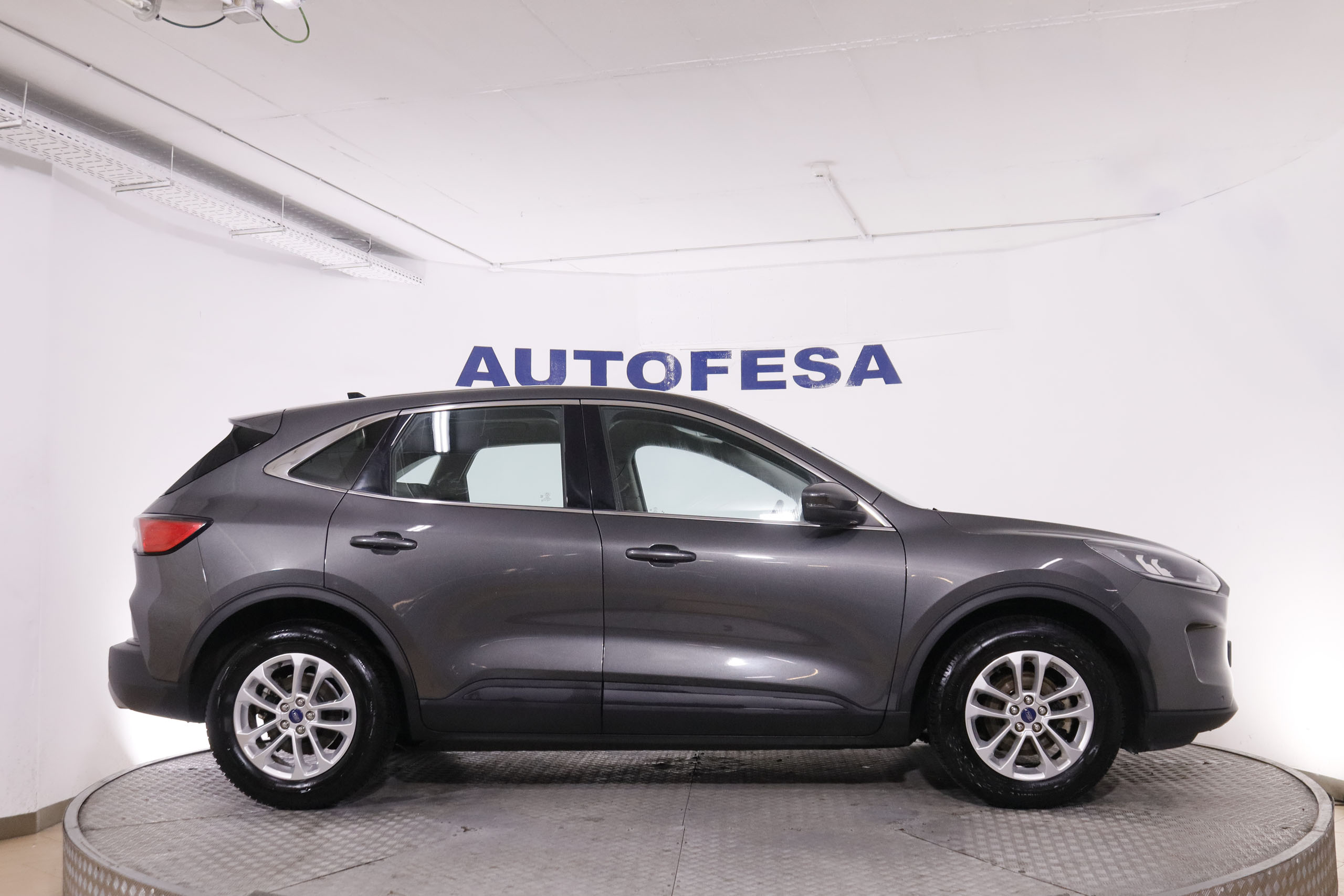 Ford Kuga 1.5 ECOBLUE 120CV TITANIUM 5P # NAVY,PARKTRONIC foto 10