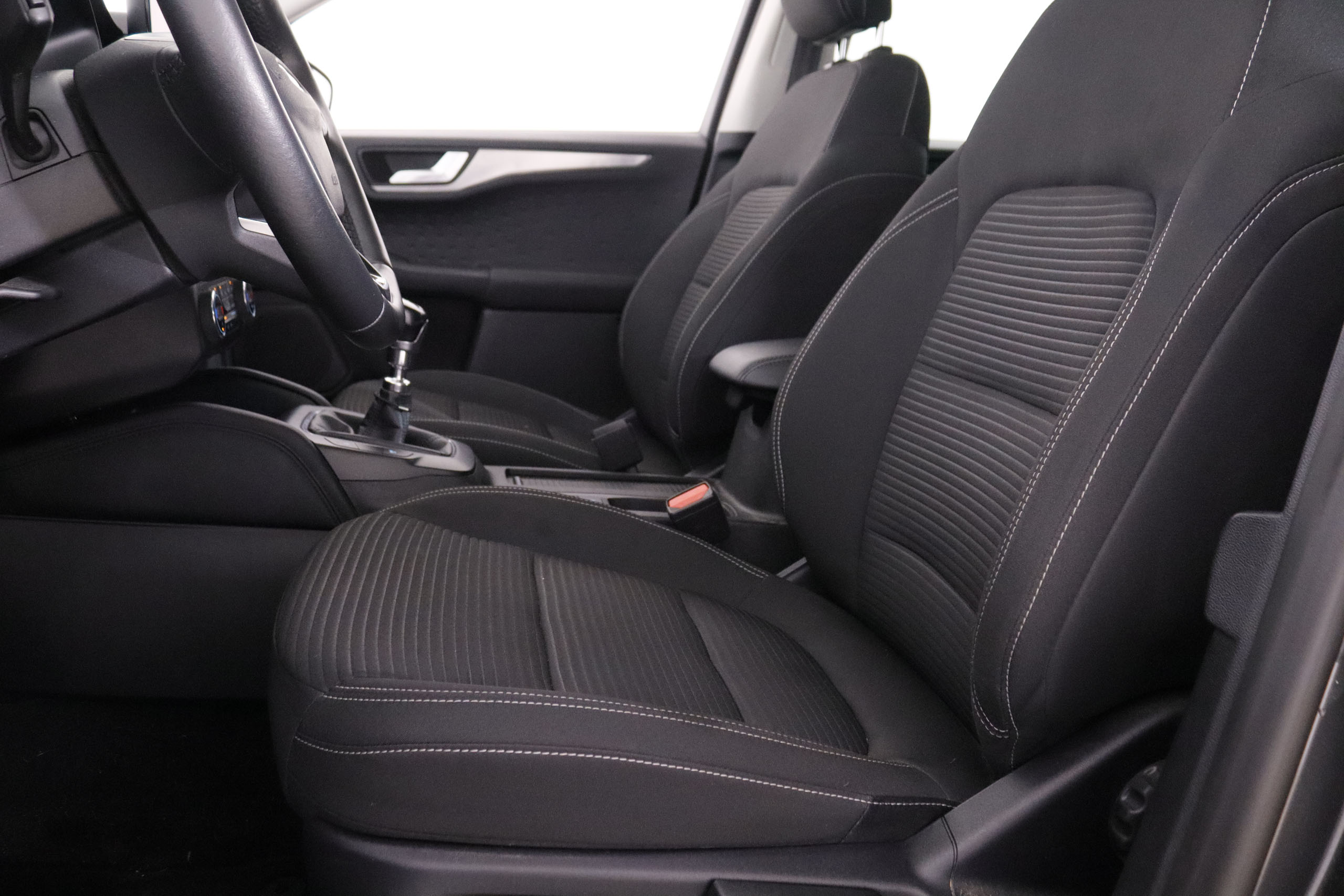 Ford Kuga 1.5 ECOBLUE 120CV TITANIUM 5P # NAVY,PARKTRONIC foto 25