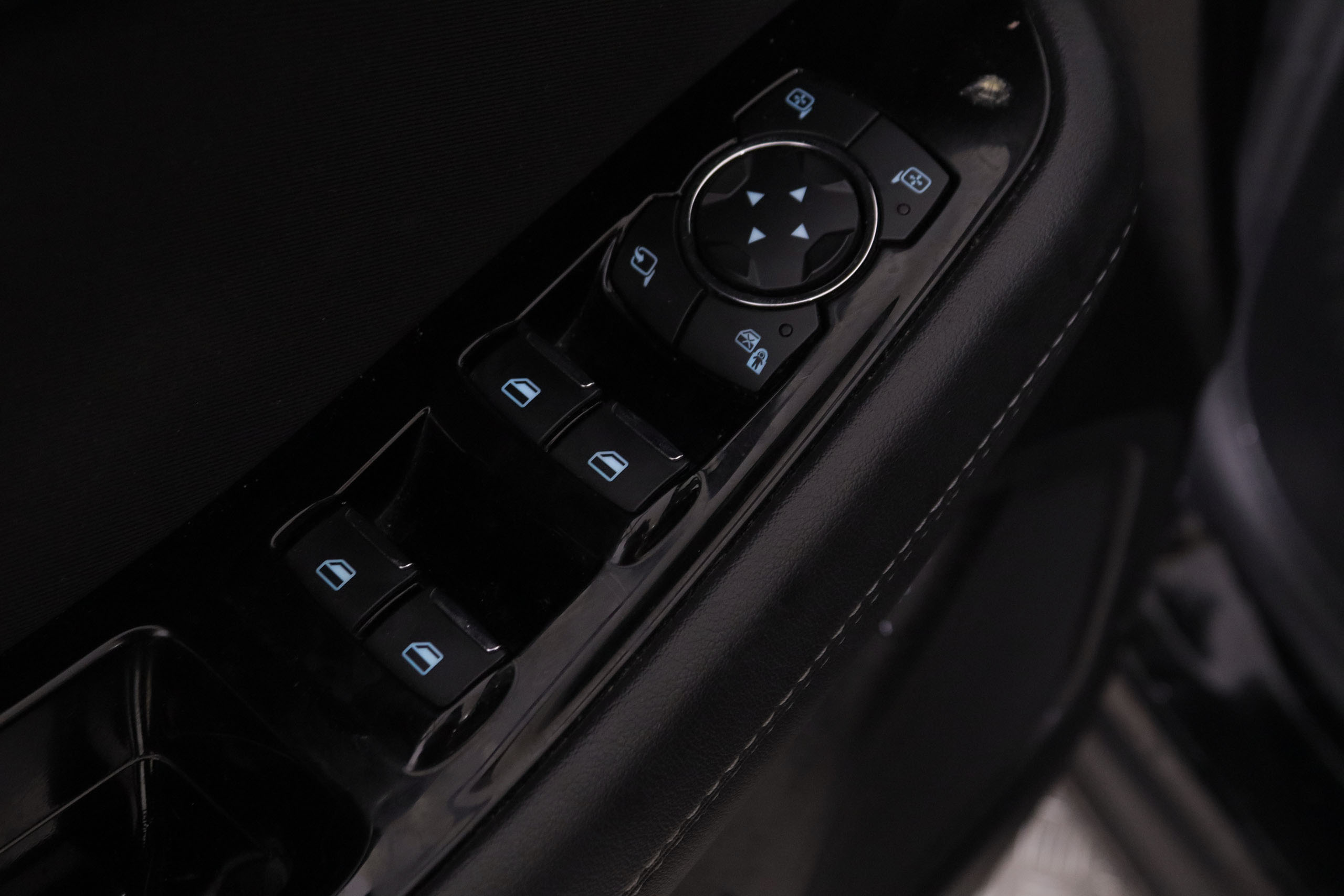 Ford S-max 2.0 TDCI ECOBLUE TITANIUM 150CV 7 PLAZAS 5P # IVA DEDUCIBLE, NAVY, PARKTRONIC foto 24