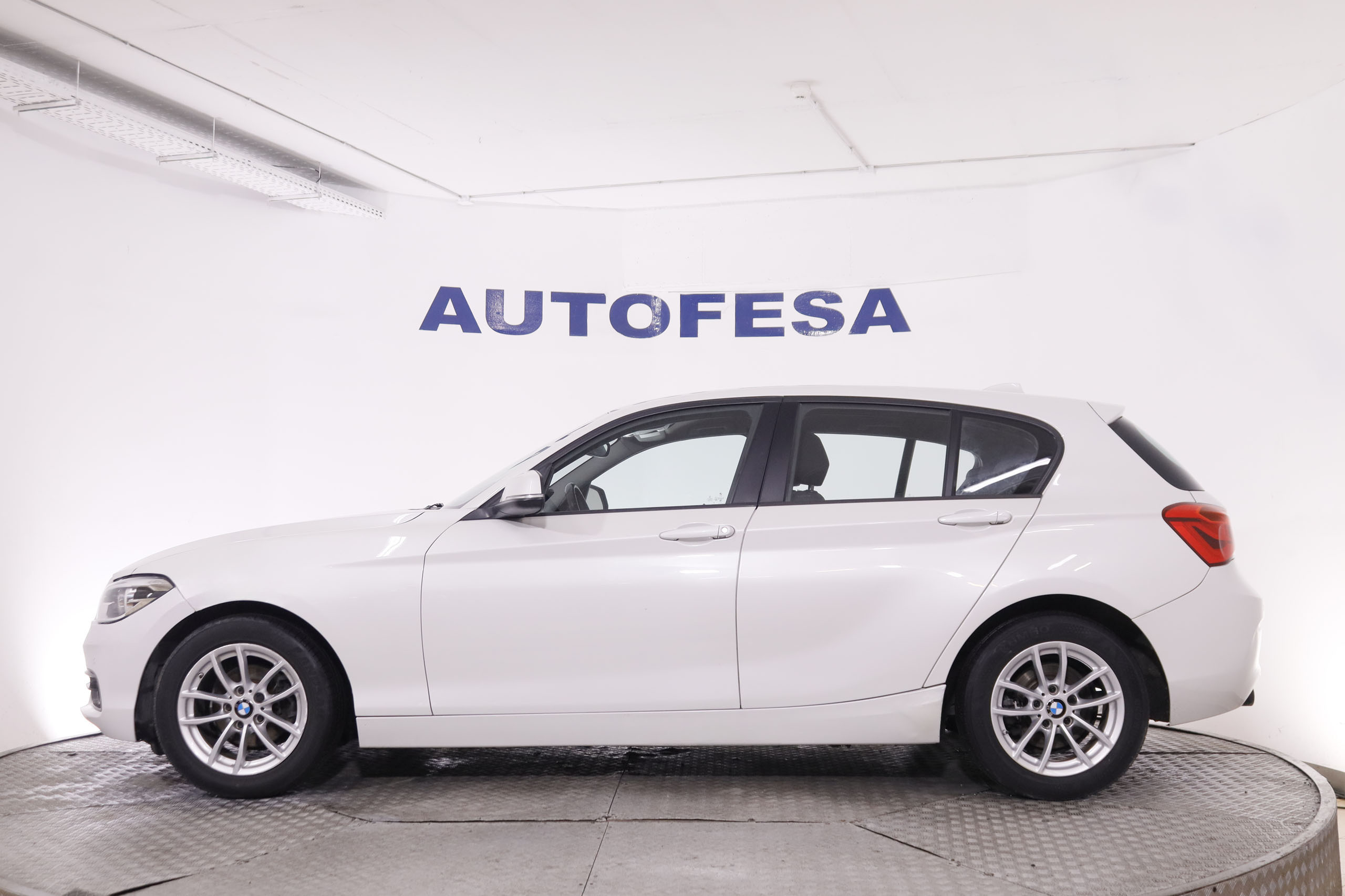 BMW 116 SERIE 1 116D 116CV 5P # NAVY, PARKTRONIC foto 13