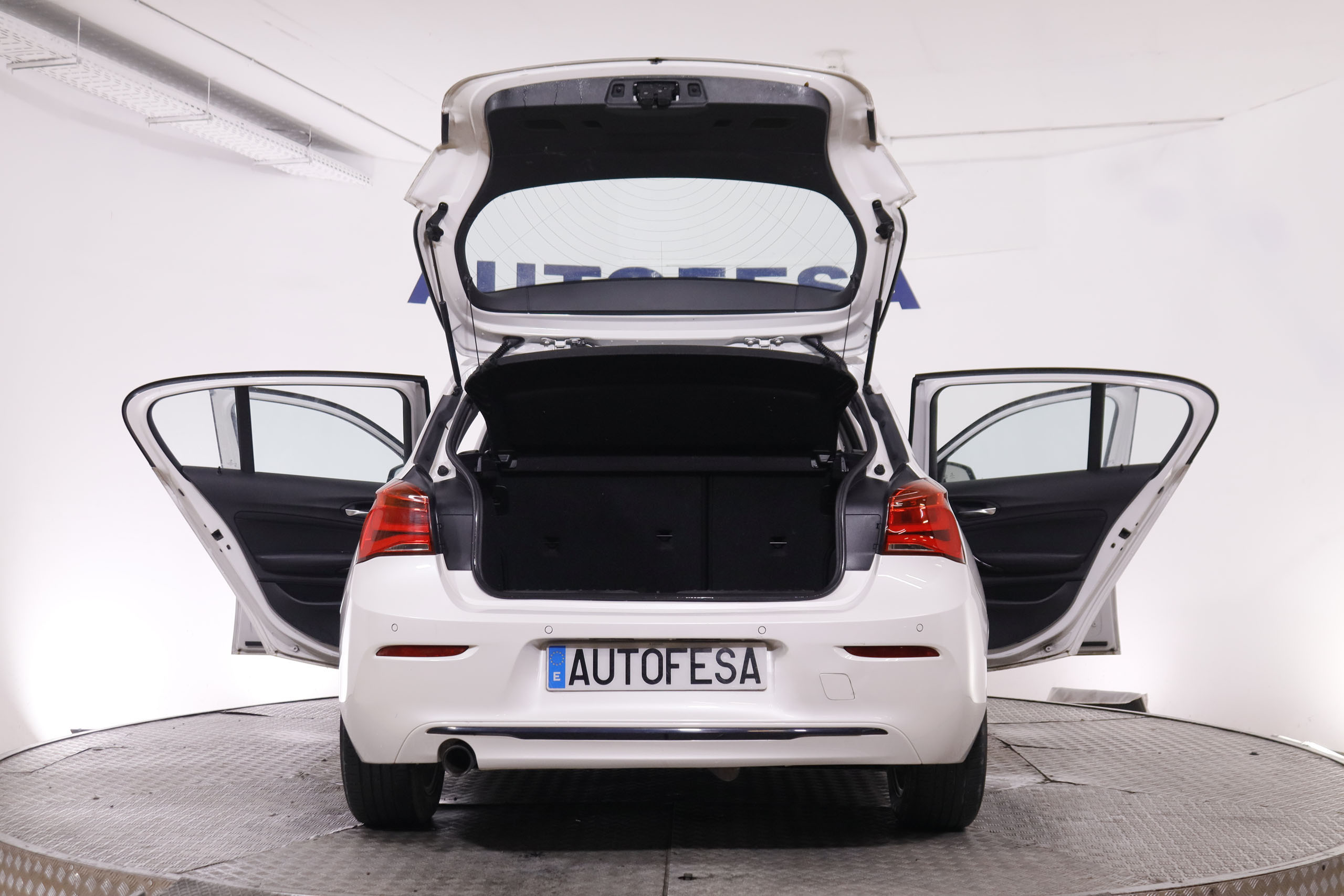 BMW 116 SERIE 1 116D 116CV 5P # NAVY, PARKTRONIC foto 11