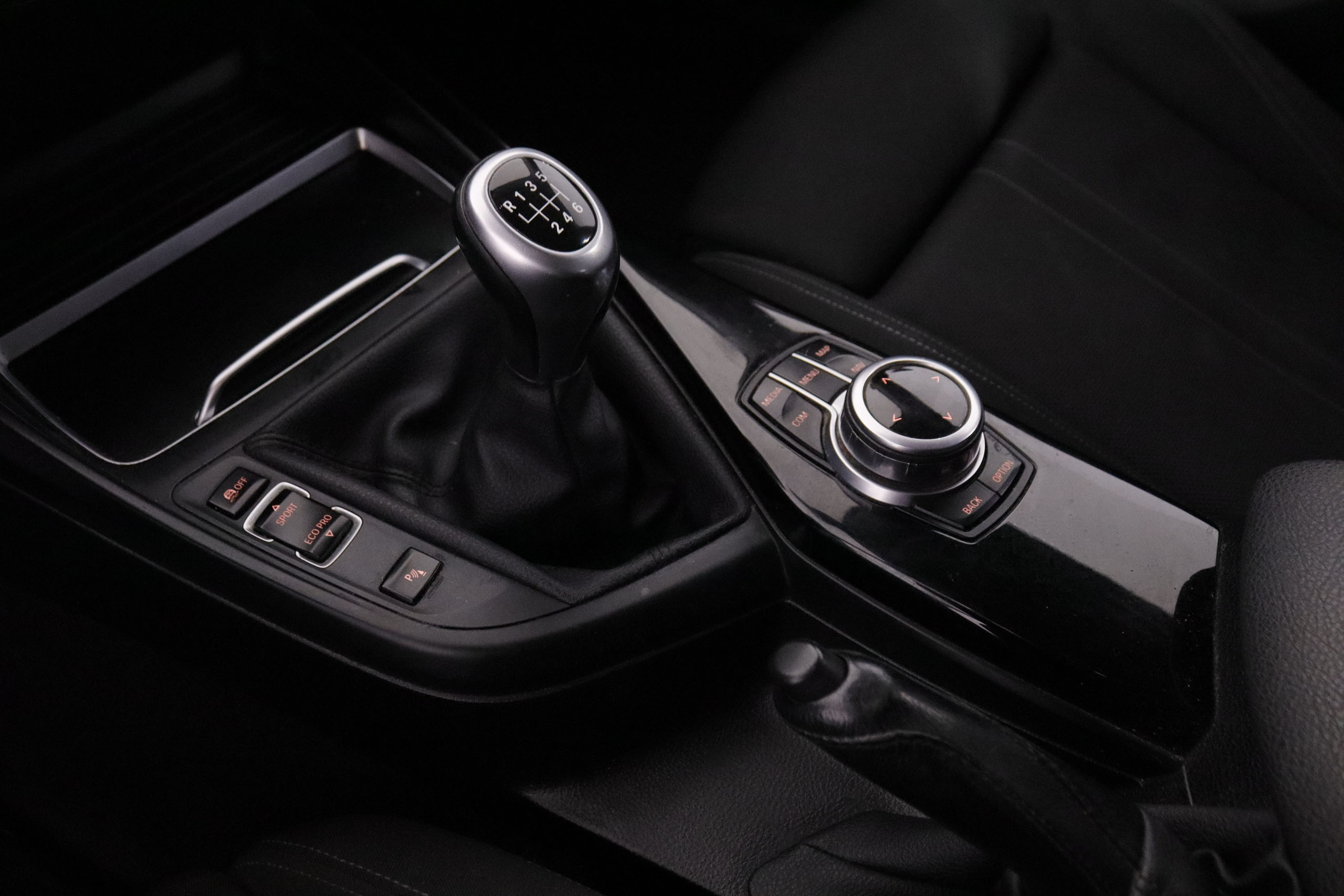 BMW 116 SERIE 1 116D 116CV 5P # NAVY, PARKTRONIC foto 21