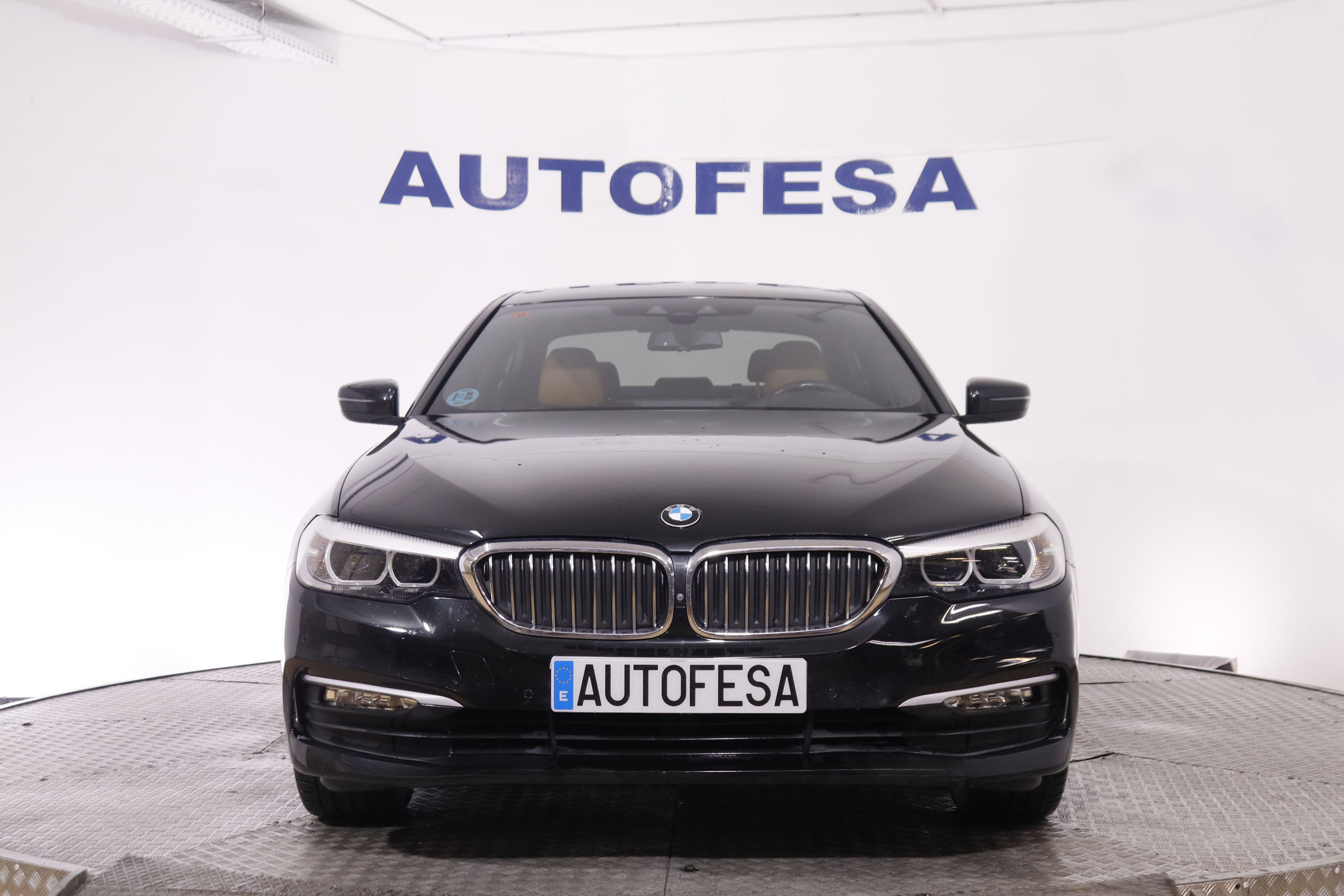 BMW 530 SERIE 5 530I XDRIVE AUTO 252CV 4P # CUERO, TECHO ELECTRICO, PARKTRONIC foto 2