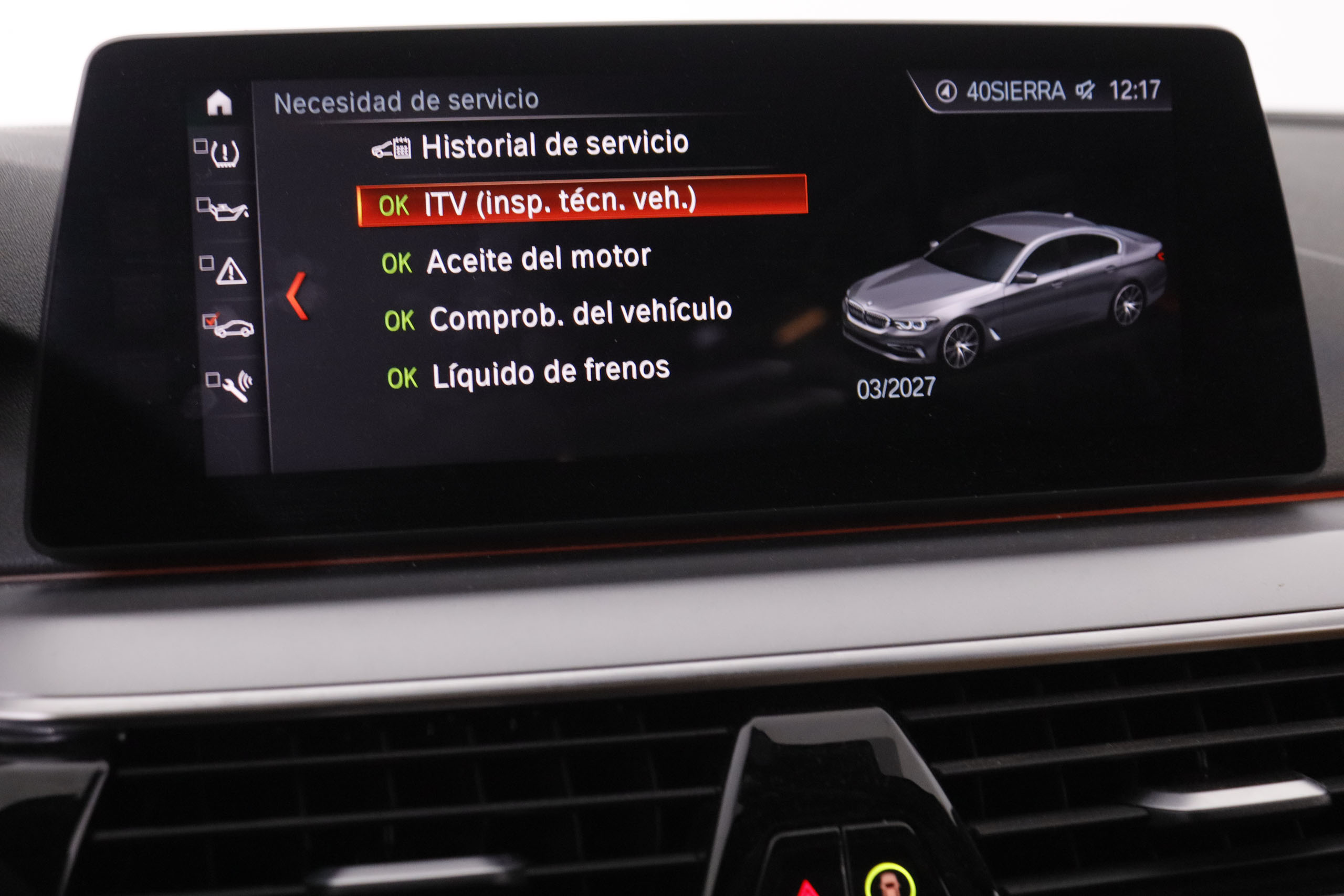 BMW 530 SERIE 5 530I XDRIVE AUTO 252CV 4P # CUERO, TECHO ELECTRICO, PARKTRONIC foto 22