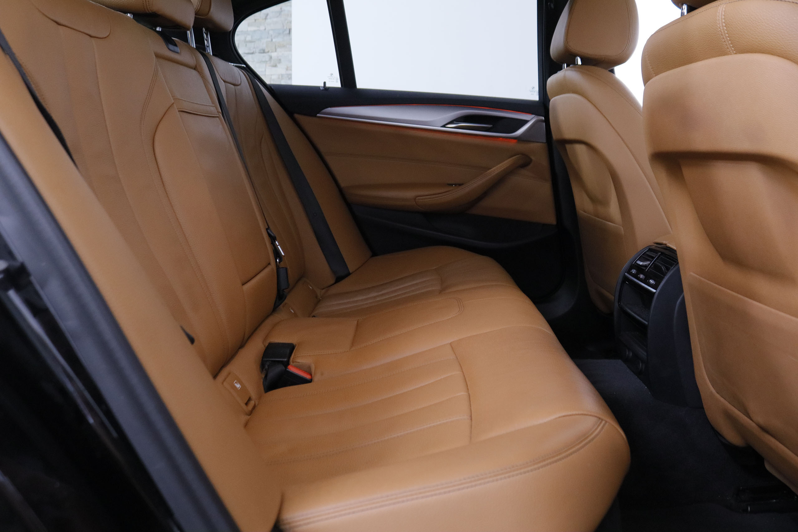 BMW 530 SERIE 5 530I XDRIVE AUTO 252CV 4P # CUERO, TECHO ELECTRICO, PARKTRONIC foto 32