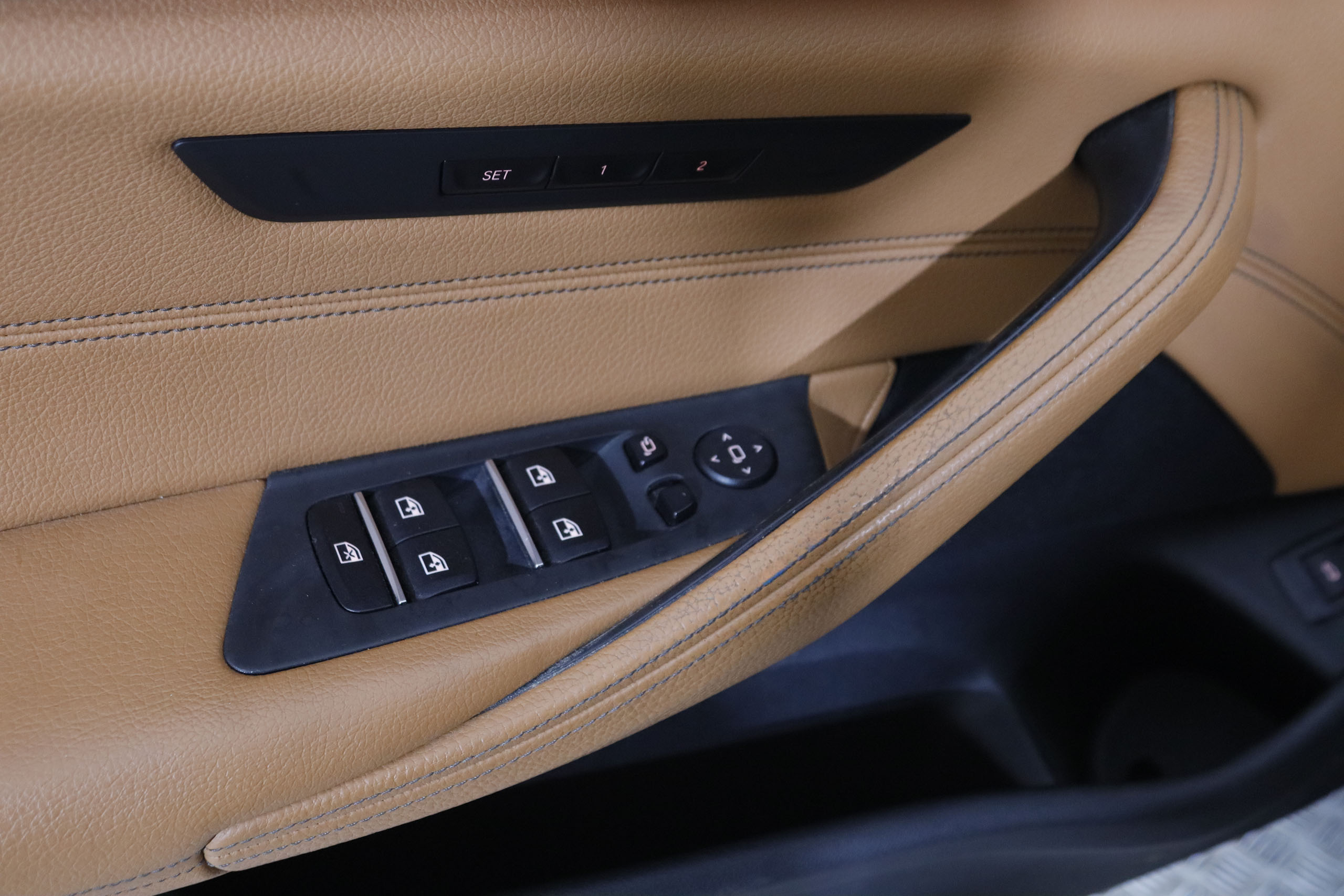 BMW 530 SERIE 5 530I XDRIVE AUTO 252CV 4P # CUERO, TECHO ELECTRICO, PARKTRONIC foto 27