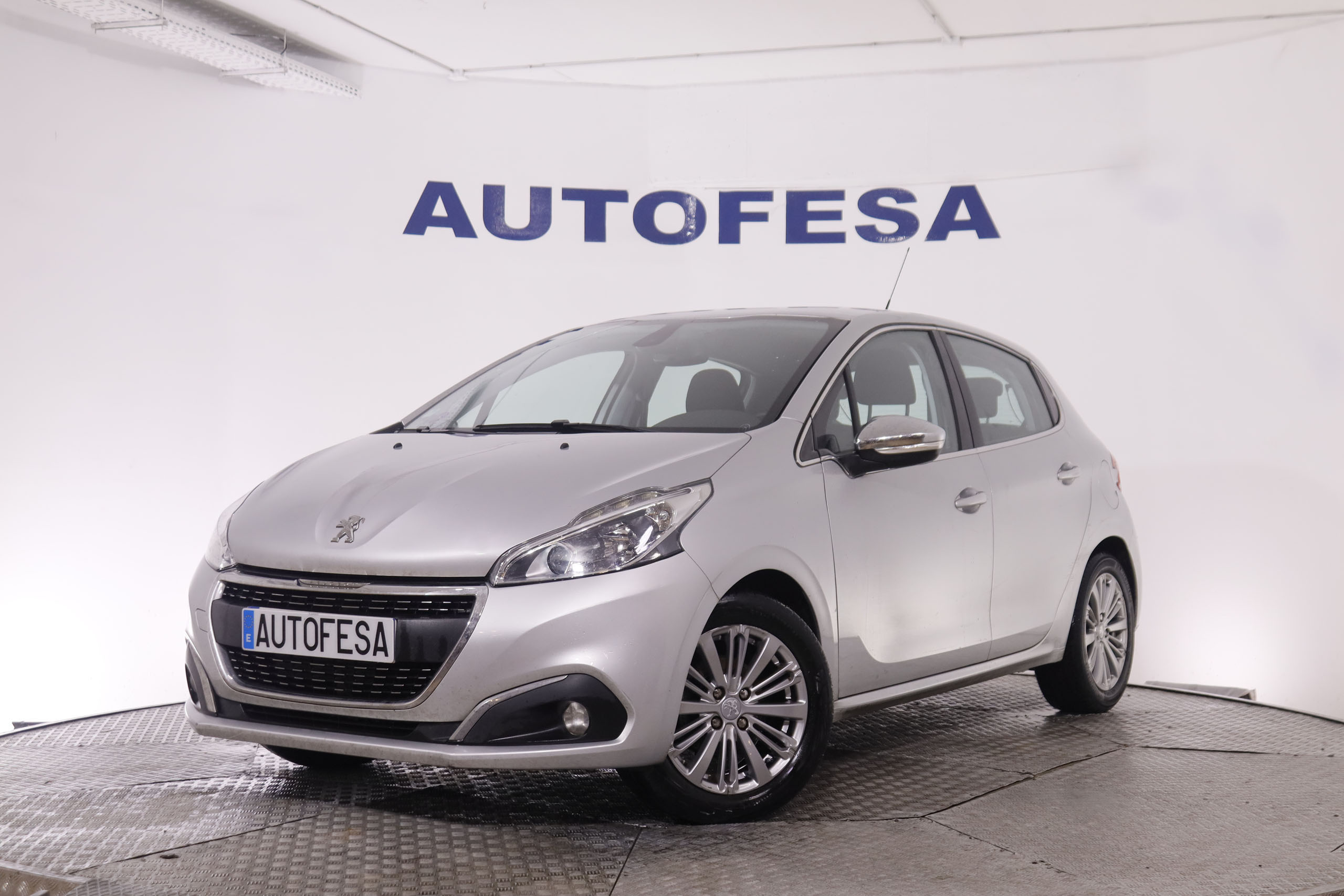 Peugeot 208 1.2 PURE TECH ALLURE 82CV 5P # NAVY, PARKTRONIC foto 1
