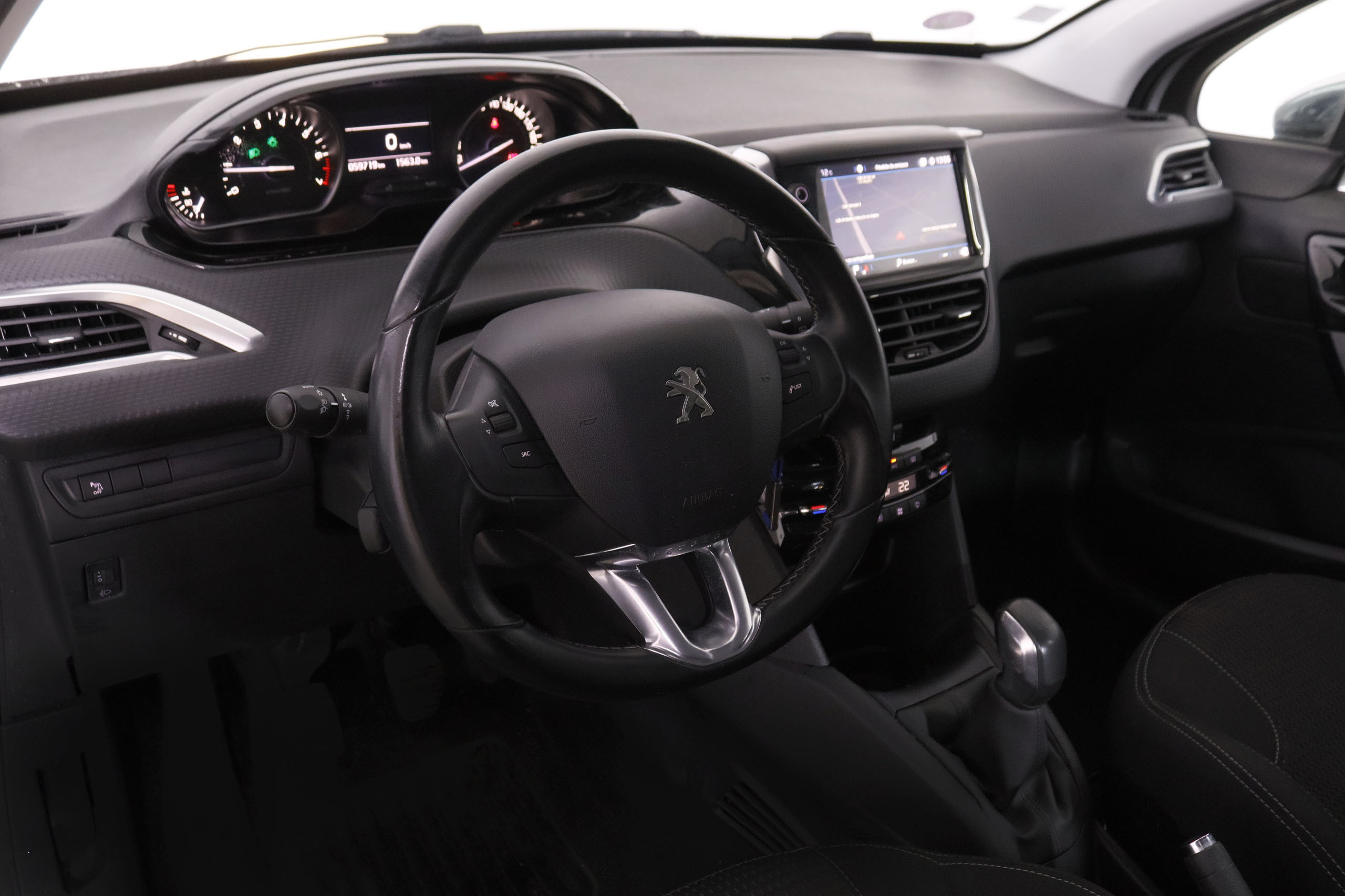 Peugeot 208 1.2 PURE TECH ALLURE 82CV 5P # NAVY, PARKTRONIC foto 14