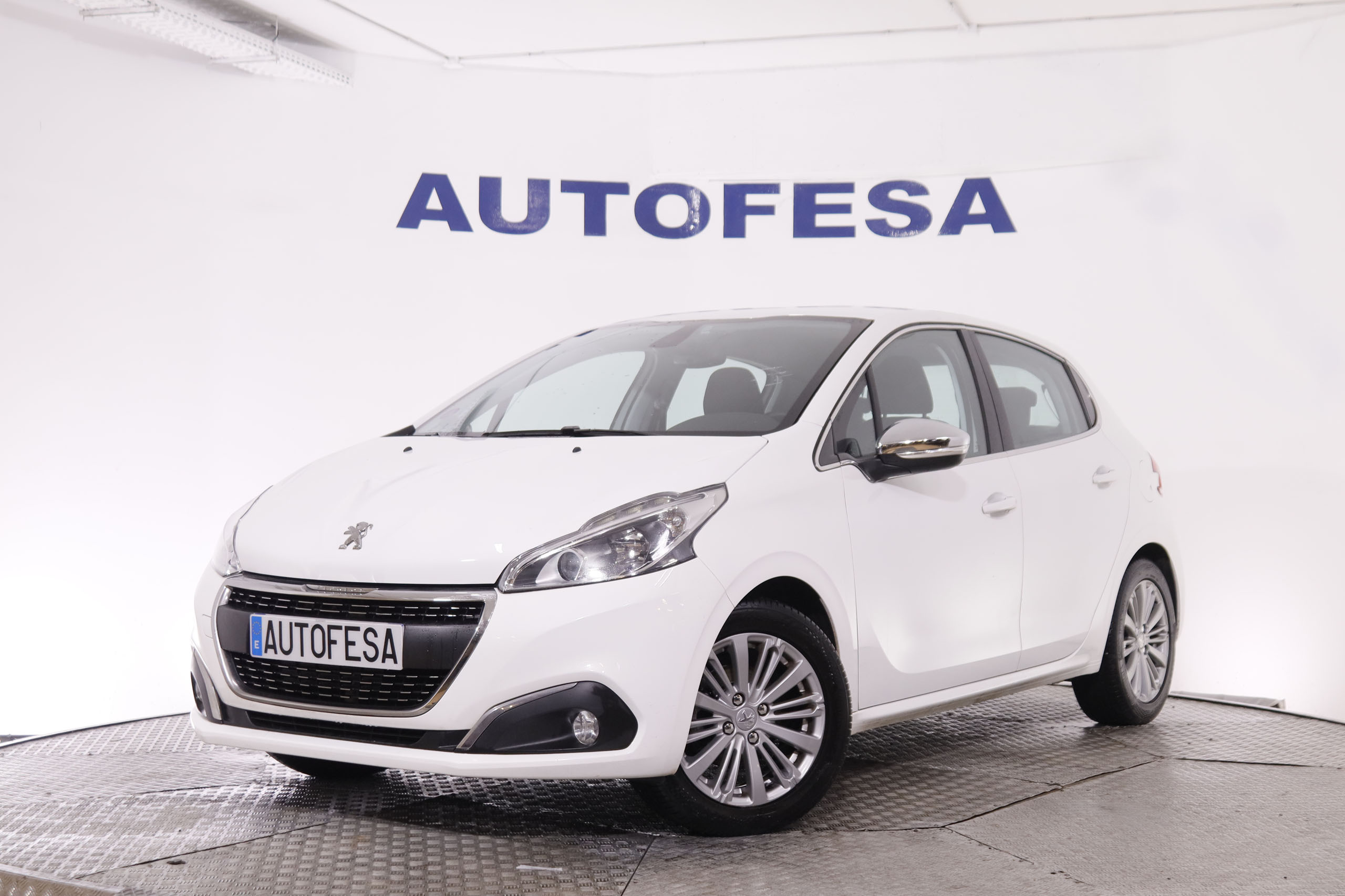 Peugeot 208 1.2 PURE TECH ALLURE 82CV 5P # NAVY, PARKTRONIC foto 1