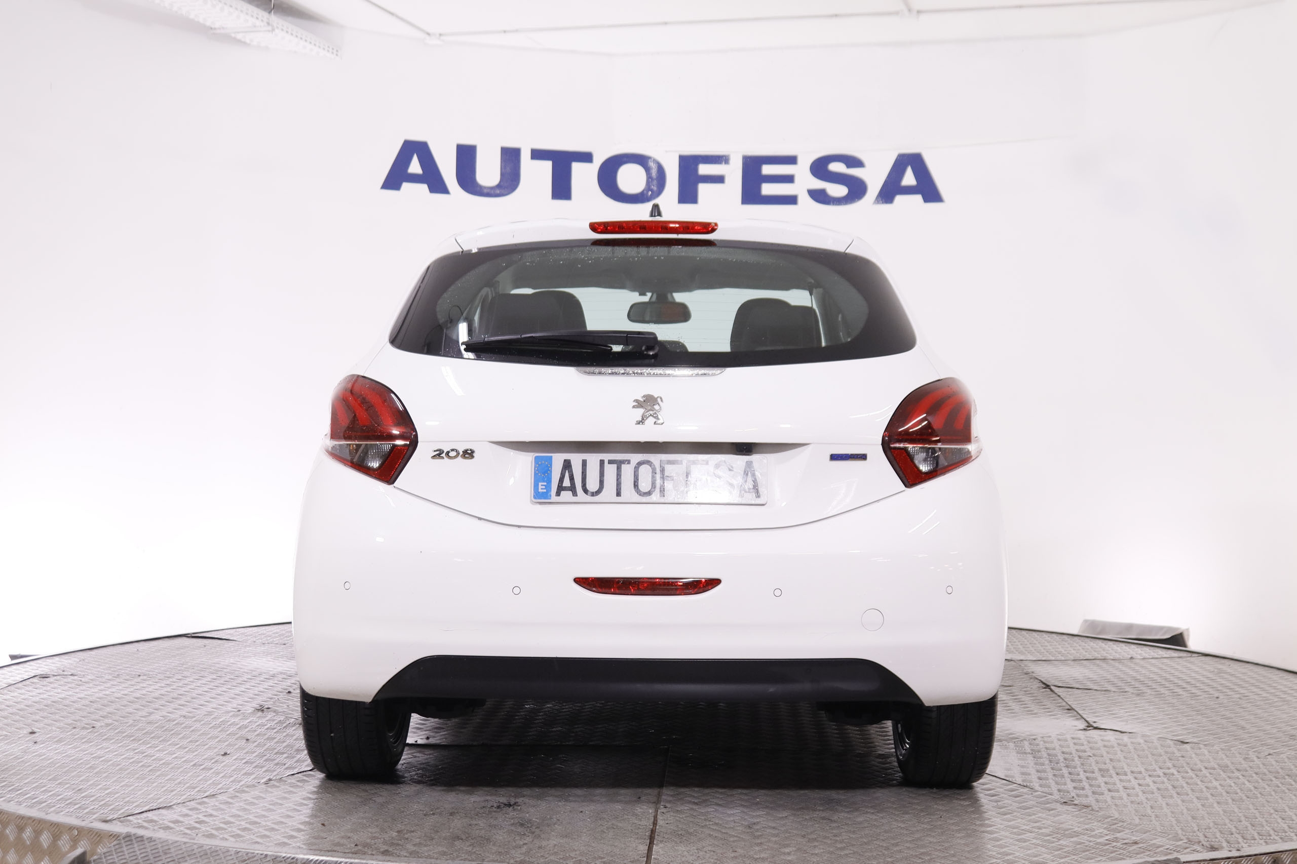 Peugeot 208 1.2 PURE TECH ALLURE 82CV 5P # NAVY, PARKTRONIC foto 6
