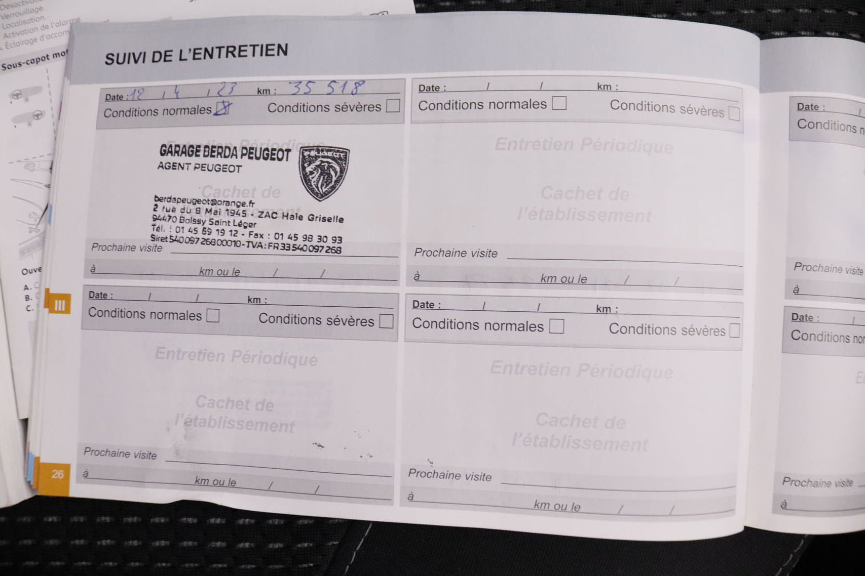 Peugeot 208 1.2 PURE TECH ALLURE 82CV 5P # NAVY, PARKTRONIC foto 26