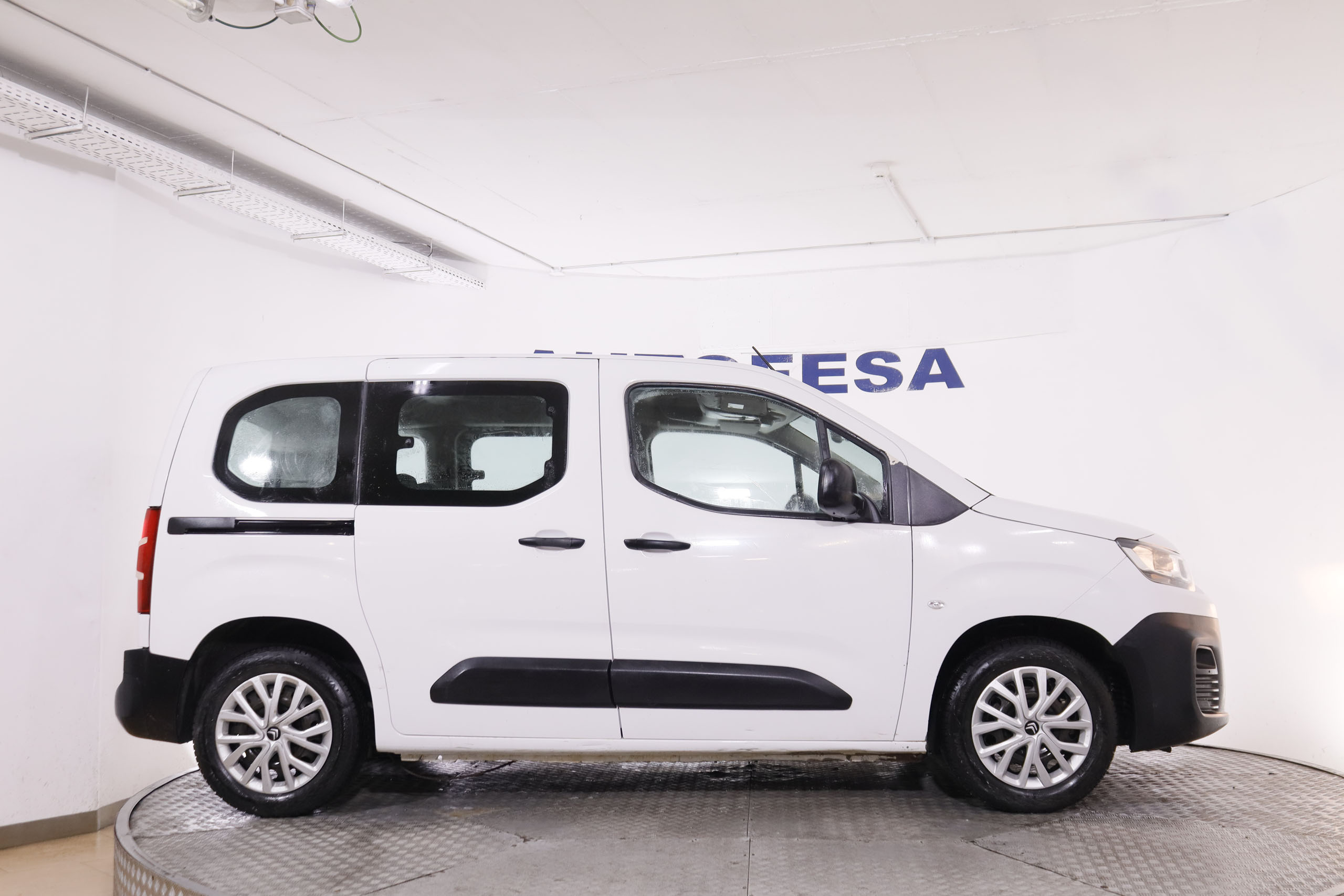 Citroen Berlingo 1.5 BLUEHDI TALLA M LIVE 100CV 5P # IVA DEDUCIBLE foto 9