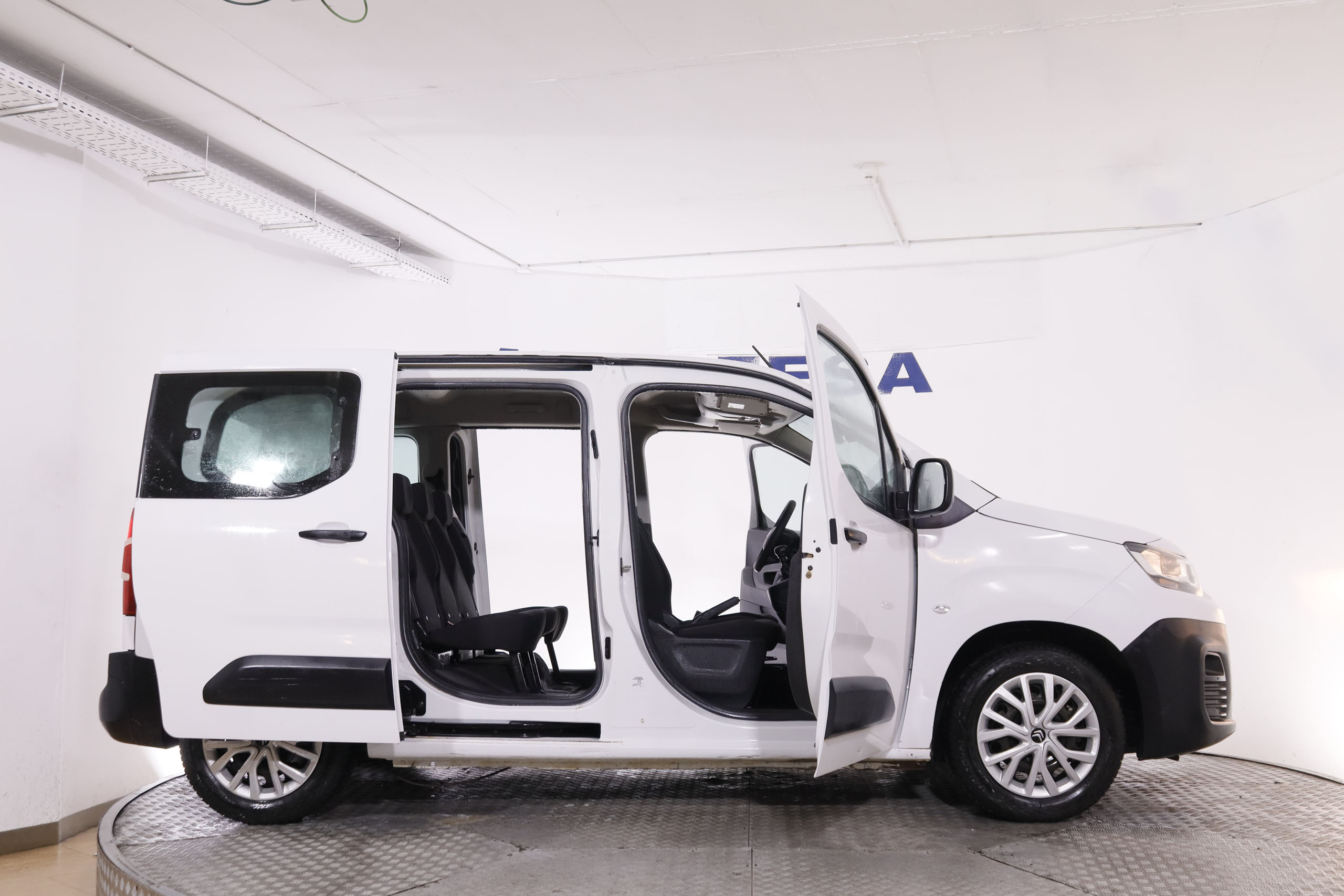 Citroen Berlingo 1.5 BLUEHDI TALLA M LIVE 100CV 5P # IVA DEDUCIBLE foto 10