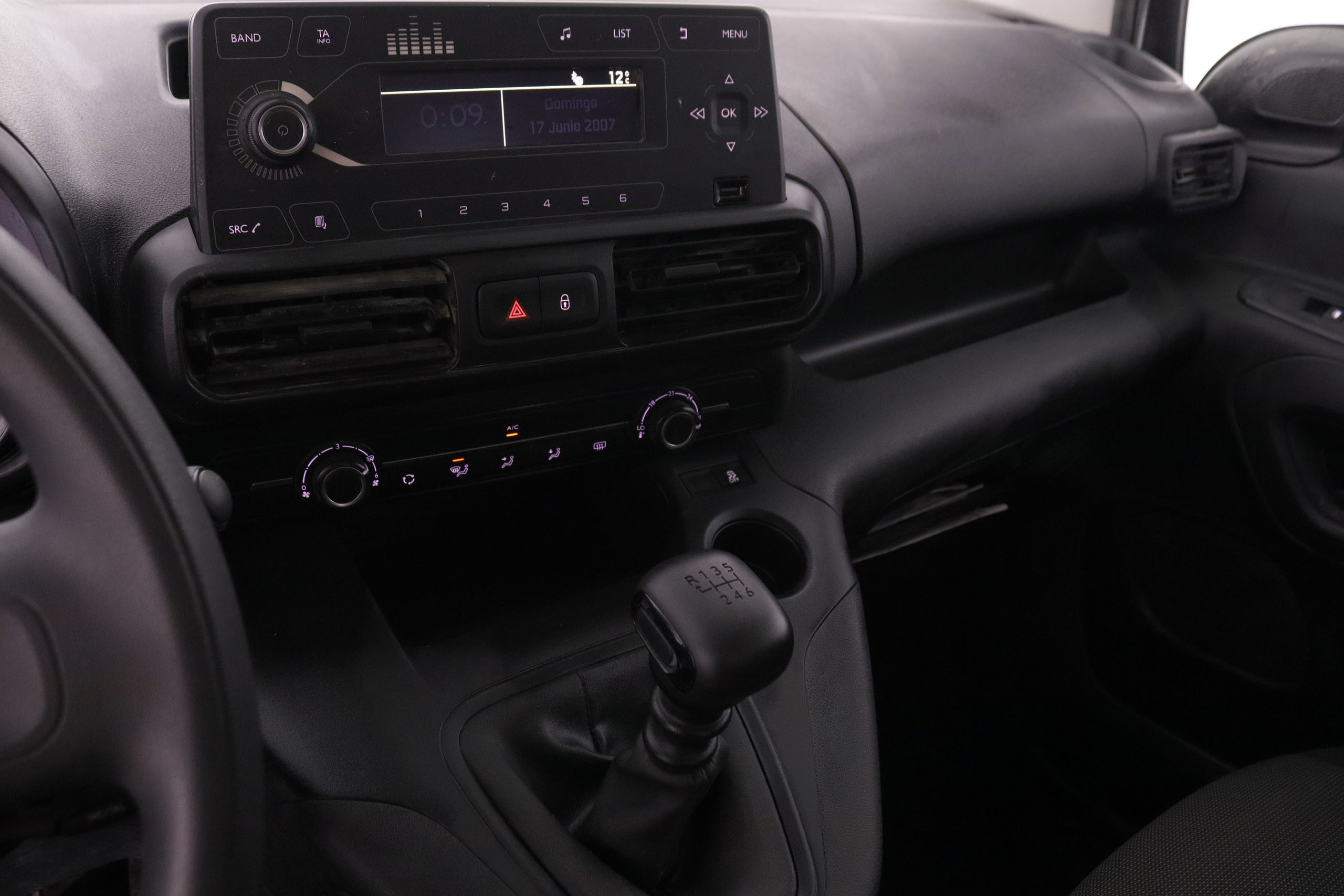 Citroen Berlingo 1.5 BLUEHDI TALLA M LIVE 100CV 5P # IVA DEDUCIBLE foto 18