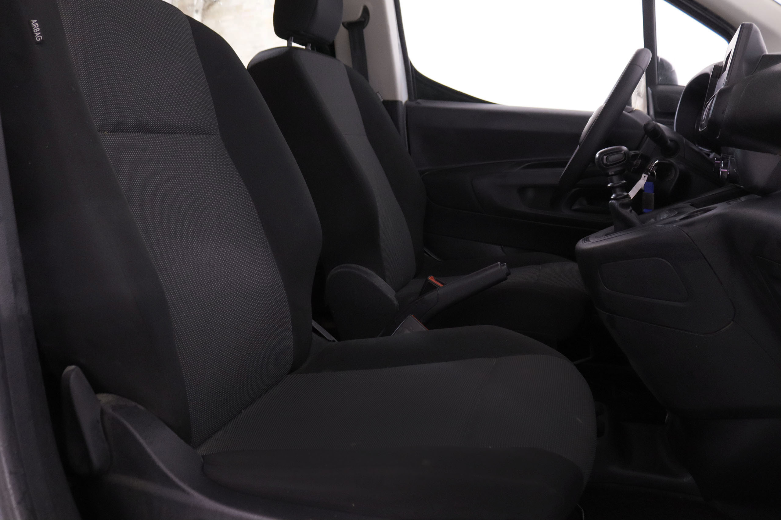 Citroen Berlingo 1.5 BLUEHDI TALLA M LIVE 100CV 5P # IVA DEDUCIBLE foto 21