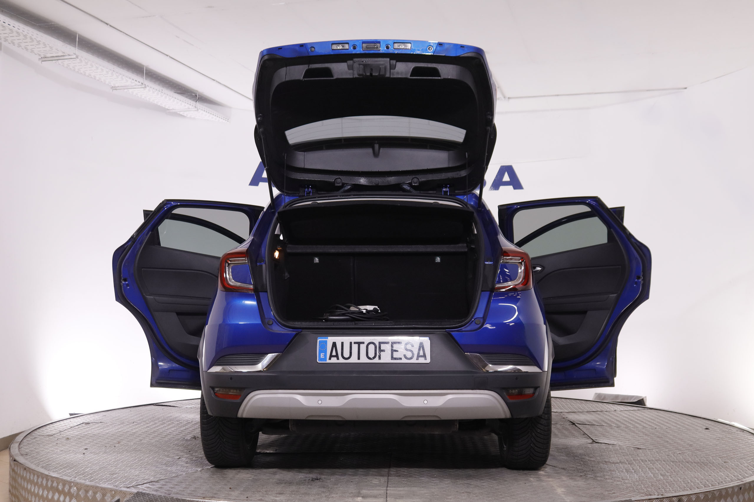 Renault Captur 1.6 E-TECH PLUG-IN INTENS AUTO 160CV 5P # IVA DEDUCIBLE, NAVY, PARKTRONIC foto 10