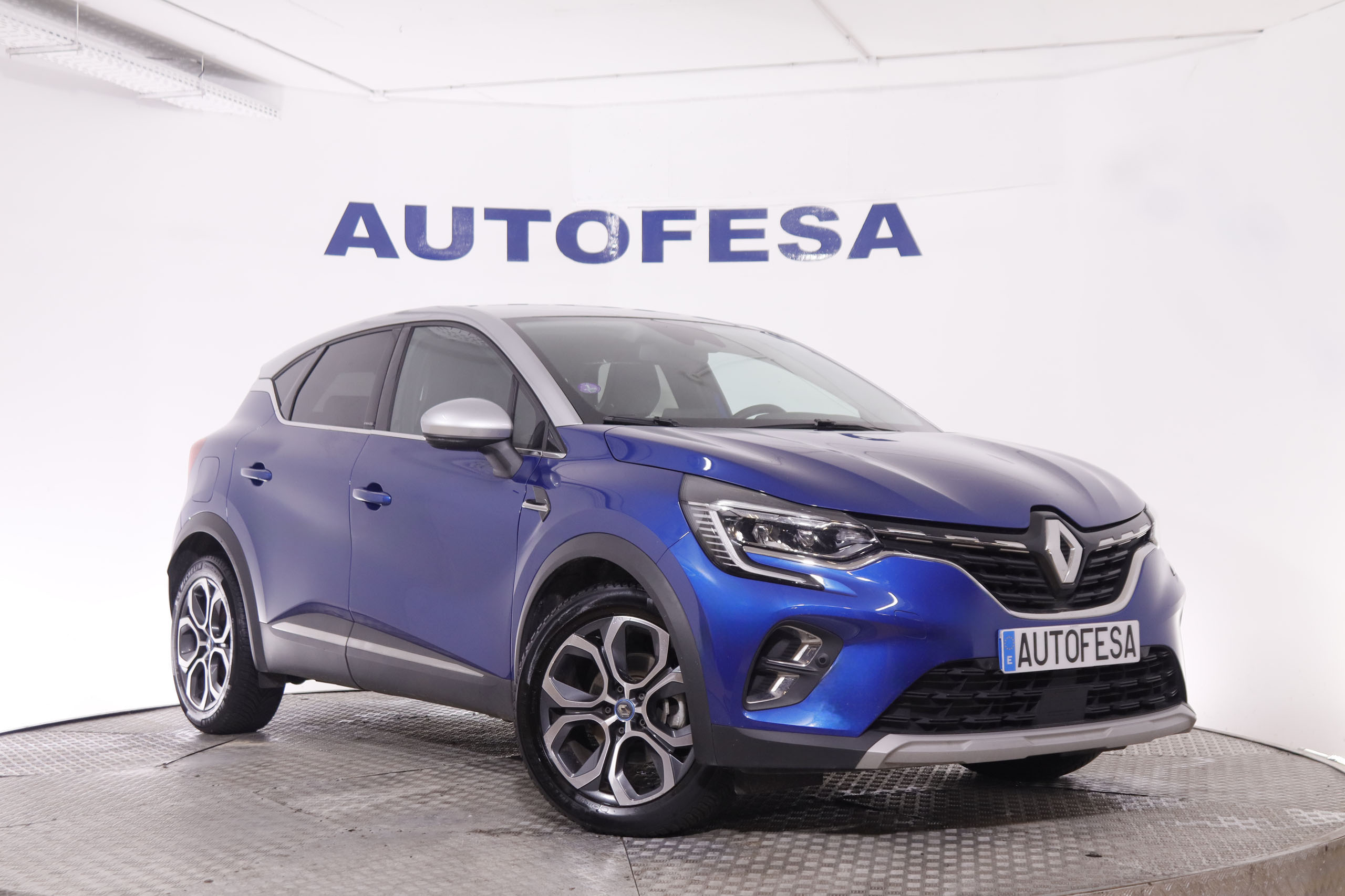Renault Captur 1.6 E-TECH PLUG-IN INTENS AUTO 160CV 5P # IVA DEDUCIBLE, NAVY, PARKTRONIC foto 3