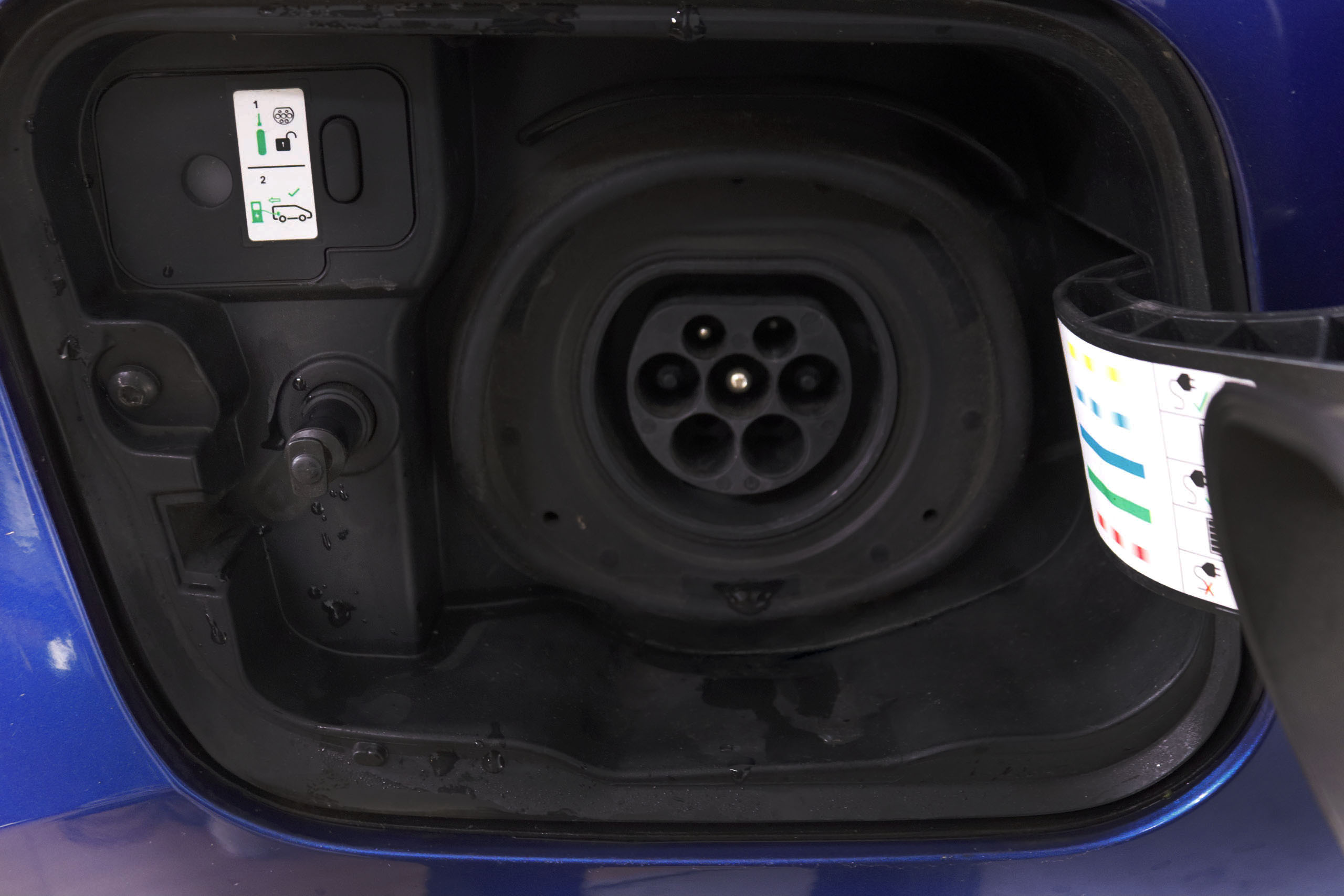 Renault Captur 1.6 E-TECH PLUG-IN INTENS AUTO 160CV 5P # IVA DEDUCIBLE, NAVY, PARKTRONIC foto 29