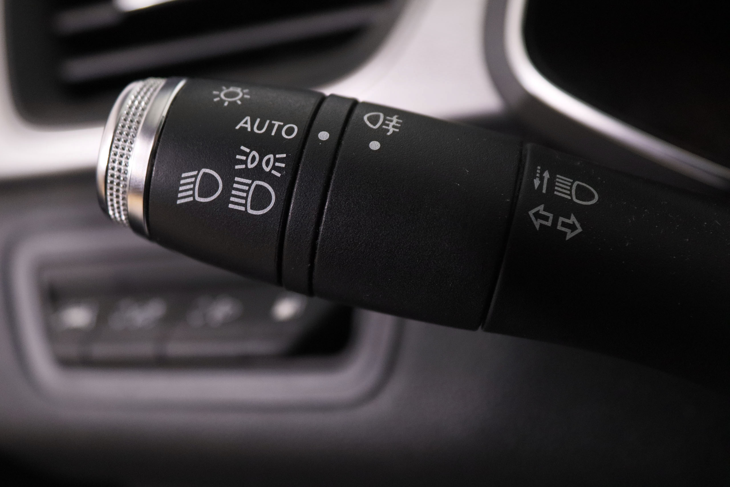 Renault Captur 1.6 E-TECH PLUG-IN INTENS AUTO 160CV 5P # IVA DEDUCIBLE, NAVY, PARKTRONIC foto 23