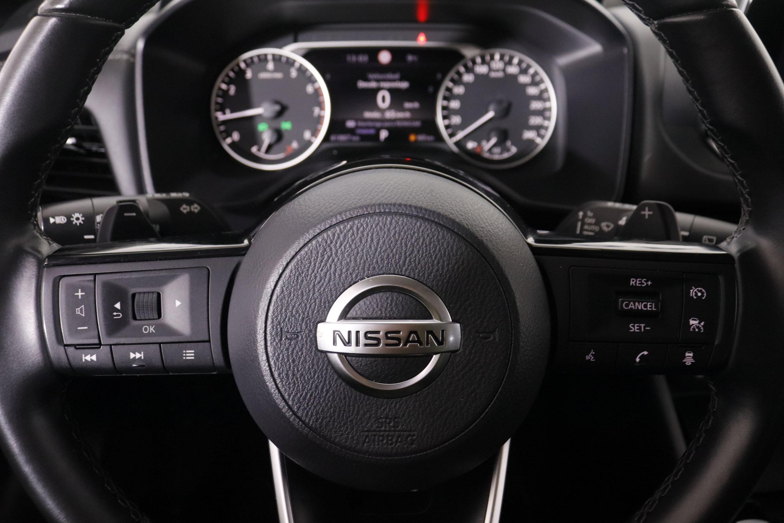 Nissan Qashqai 1.4 DIG-T MHEV ACENTA AUTO 158CV 5P # IVA DEDUCIBLE, FAROS LED foto 17